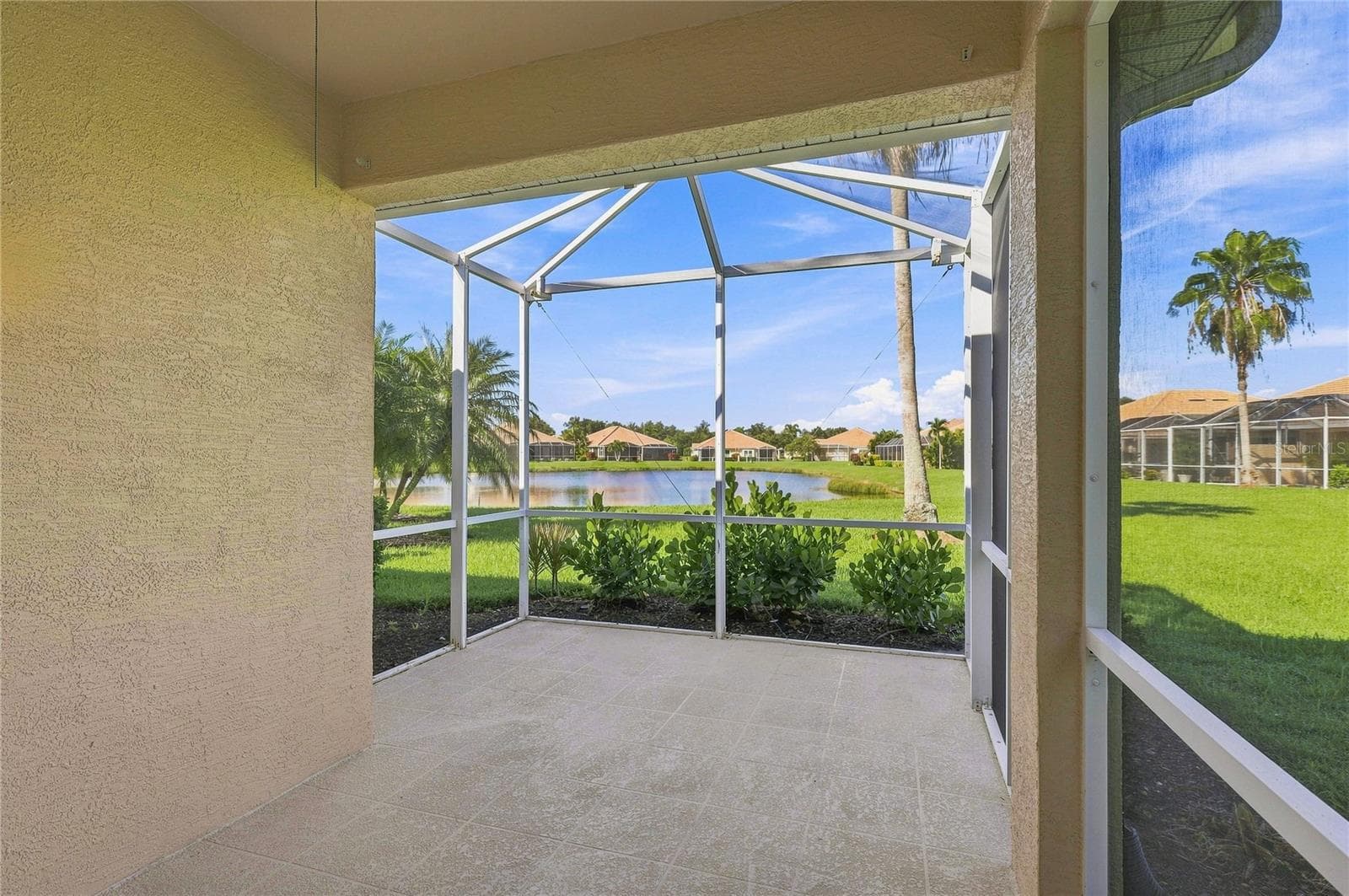 Villa at 4350 WHISPERING OAKS DR, NORTH PORT, photo 34 of 65