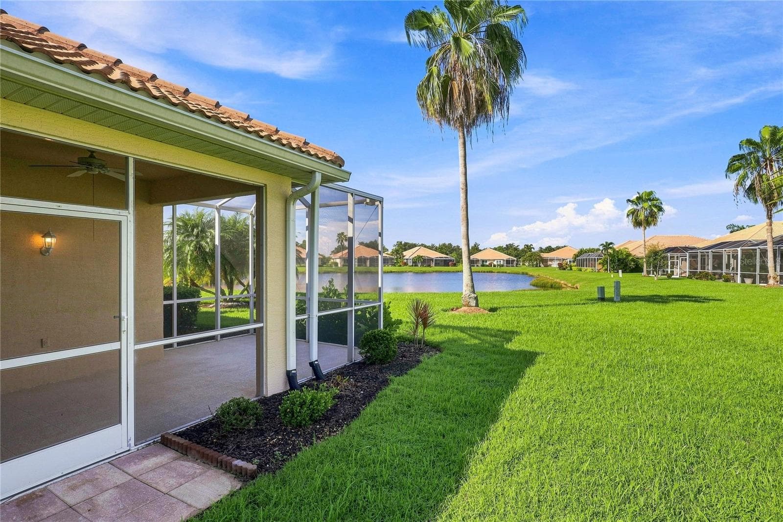 Villa at 4350 WHISPERING OAKS DR, NORTH PORT, photo 36 of 65