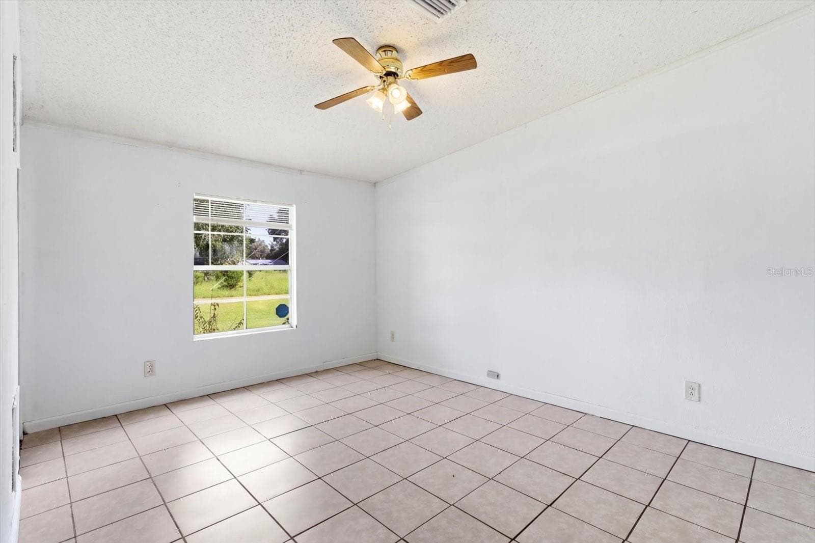 Manufactured Home at 3390 SE 146TH LN, SUMMERFIELD, photo 30 of 48