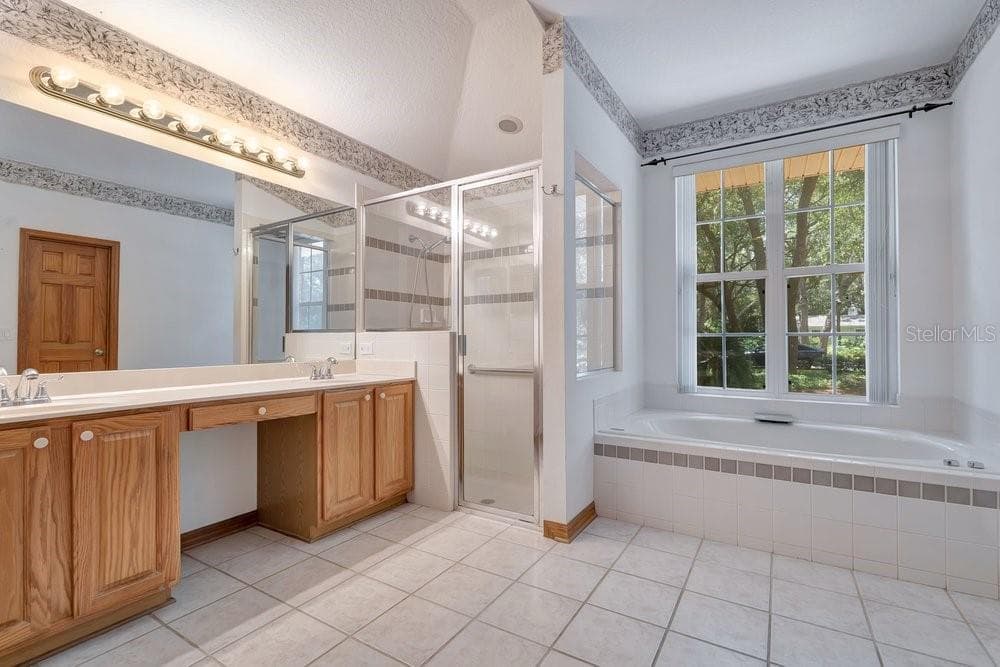 Single Family Residence at 288 CROOKED TREE TRL, DELAND, photo 17 of 36