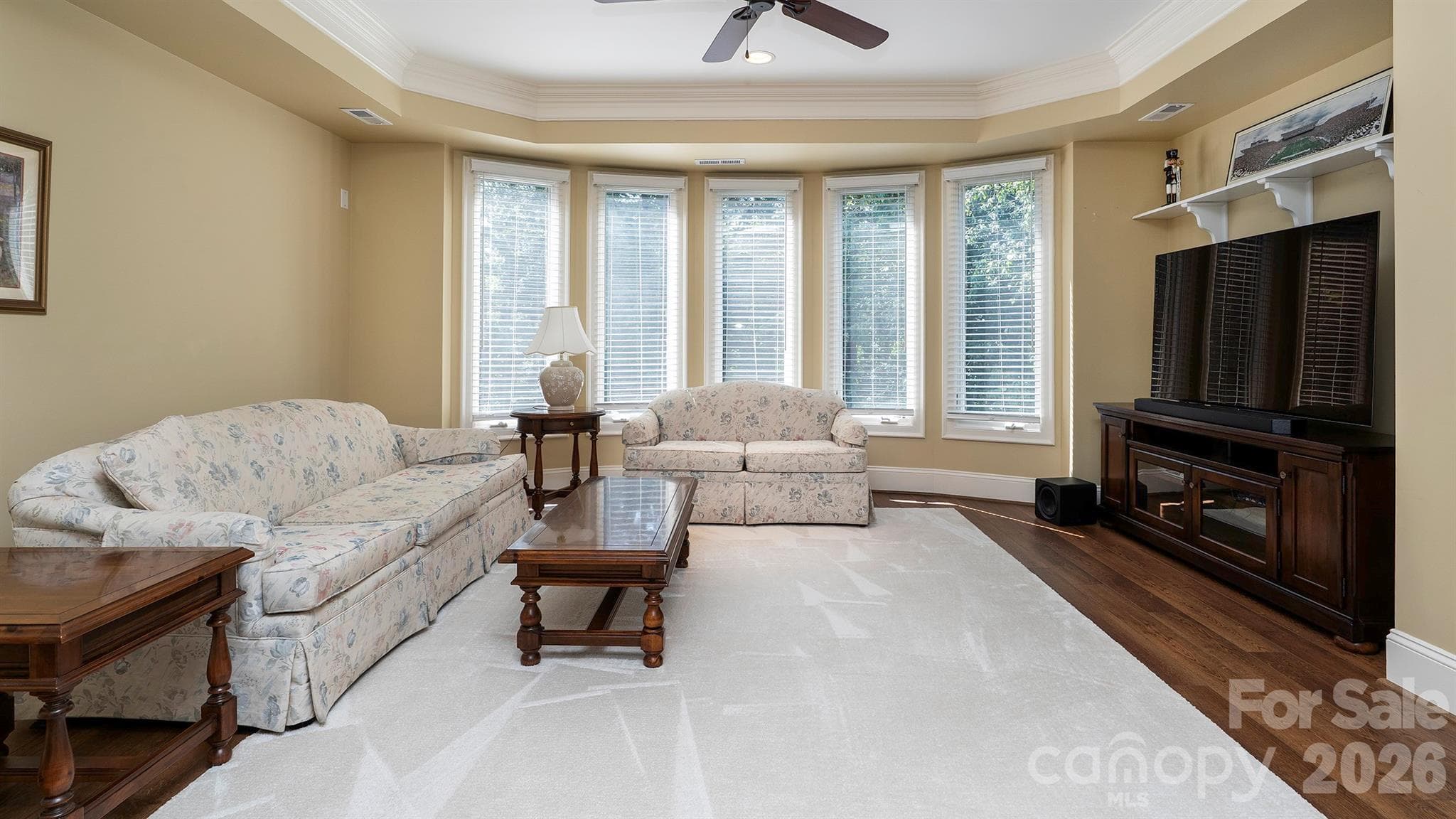 Bonus/flex room... - 7786 Chapel Creek Drive, Denver