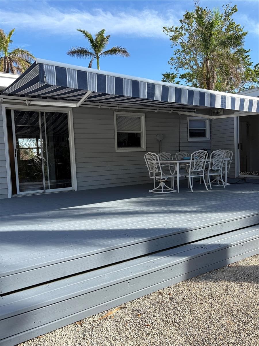 Single Family Residence at 5032 CALLE MINORGA, SARASOTA, photo 20 of 23