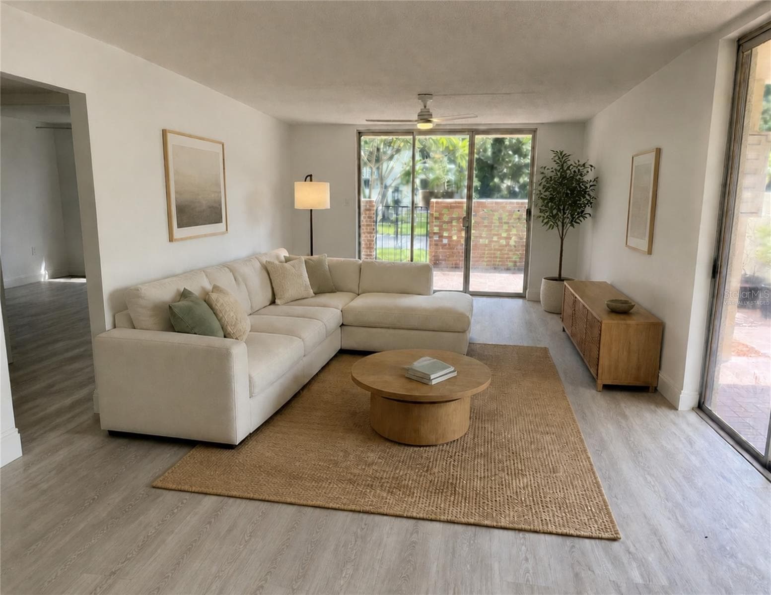 Virtually Staged - 1012 PEARCE DR #111, CLEARWATER