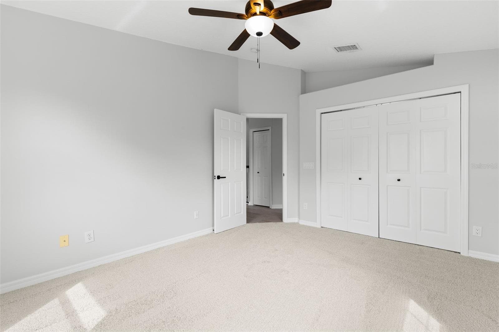 Single Family Residence at 9240 SAN MARTIN BLVD NE, ST PETERSBURG, photo 43 of 67
