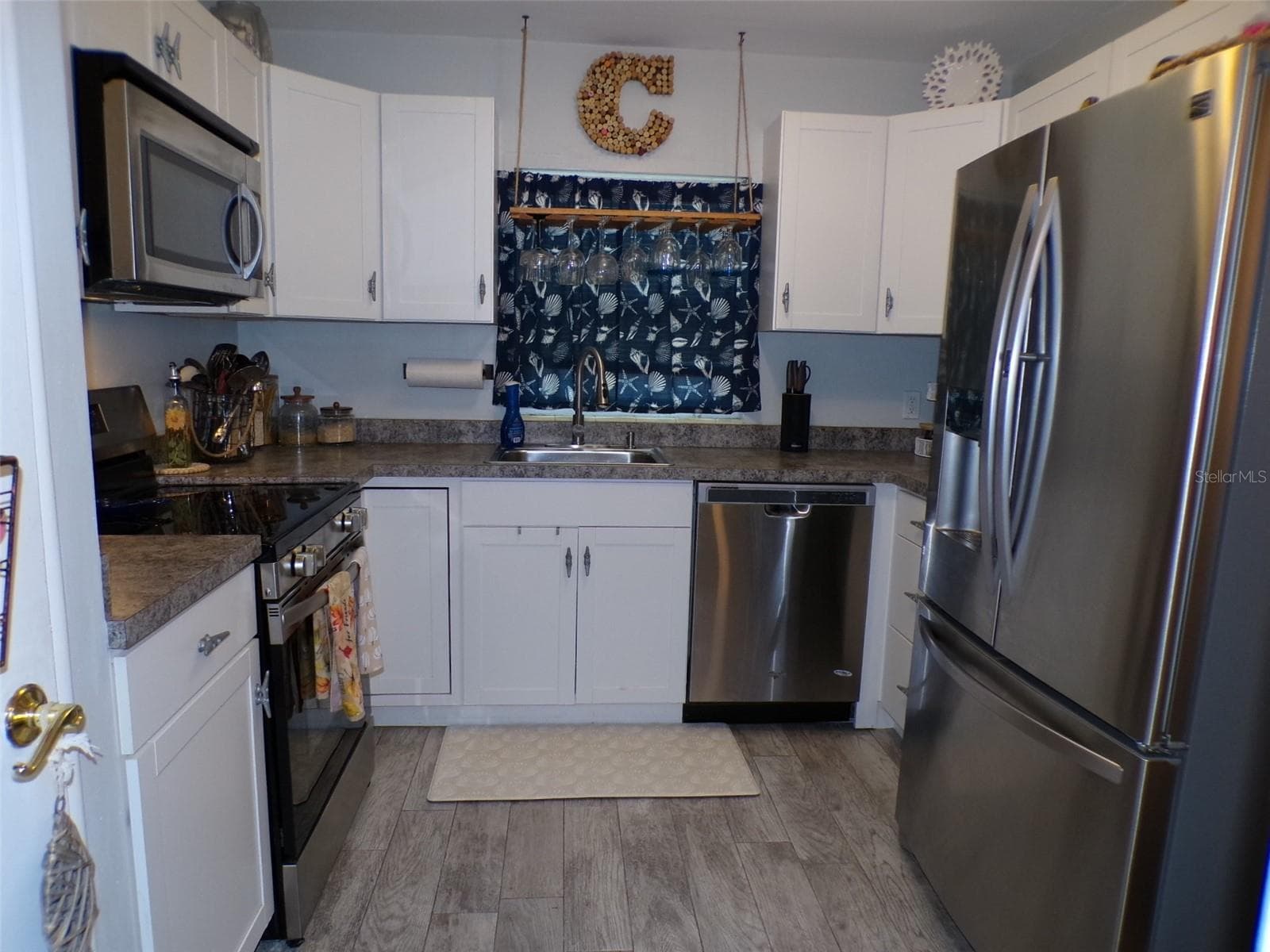 Single Family Residence at 861 CONREID DR NE, PORT CHARLOTTE, photo 18 of 47
