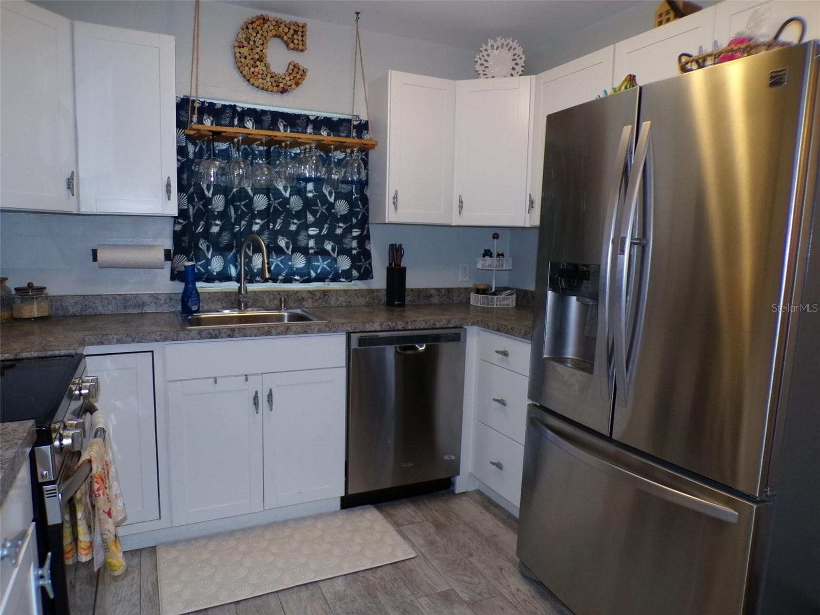 Single Family Residence at 861 CONREID DR NE, PORT CHARLOTTE, photo 20 of 47