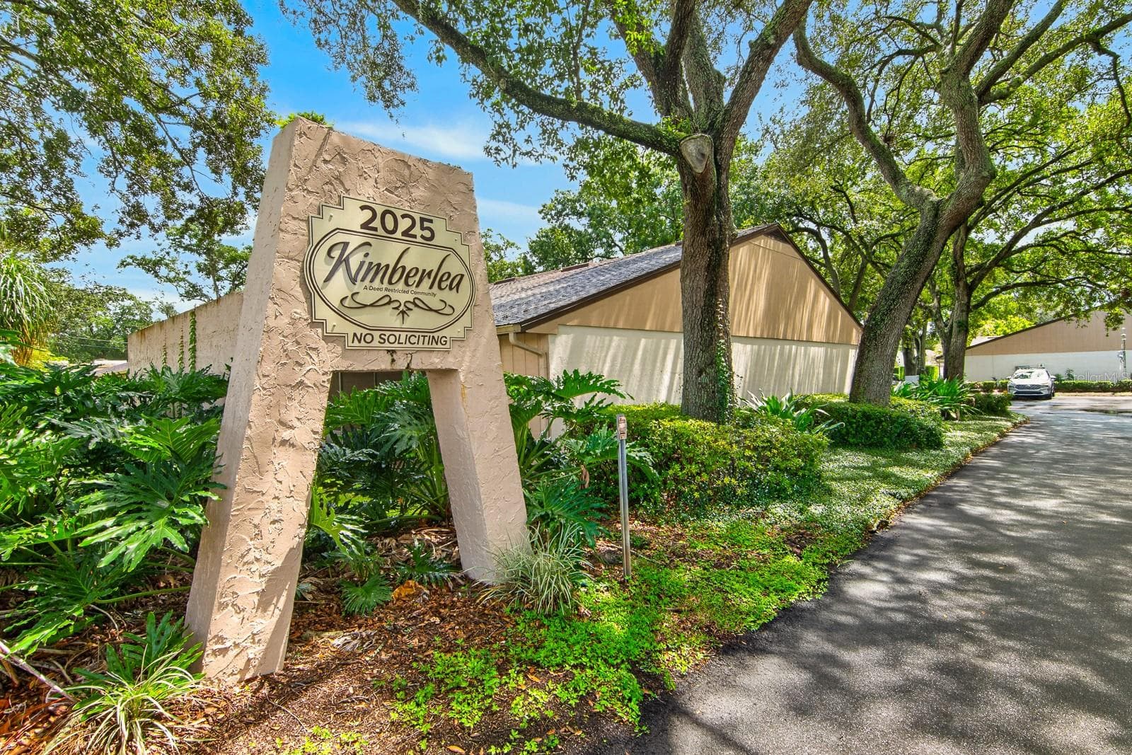 Condominium at 2025 SYLVESTER RD #QQ2, LAKELAND, photo 3 of 53