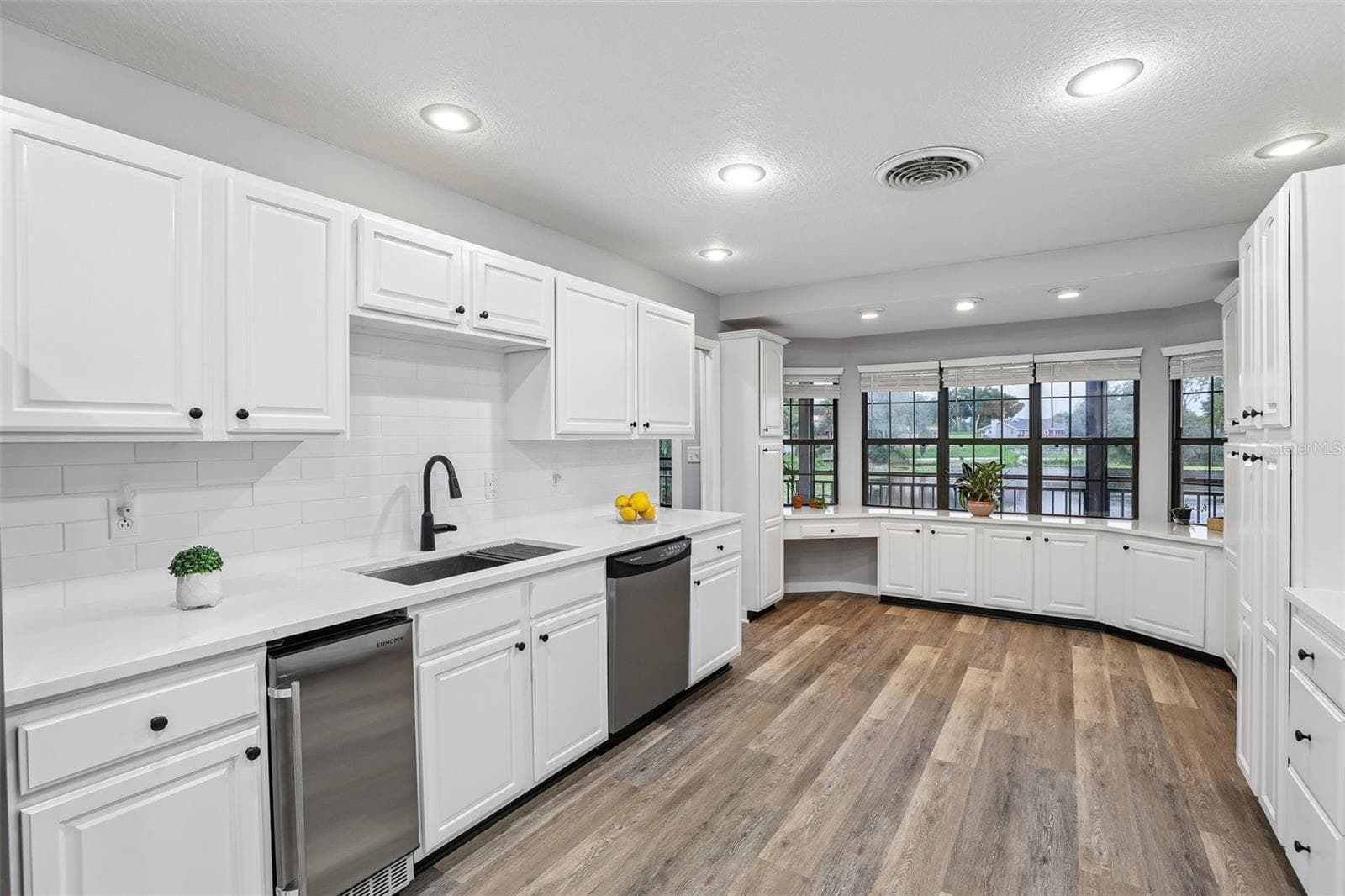 Single Family Residence at 1460 GROVE ST, EUSTIS, photo 17 of 94