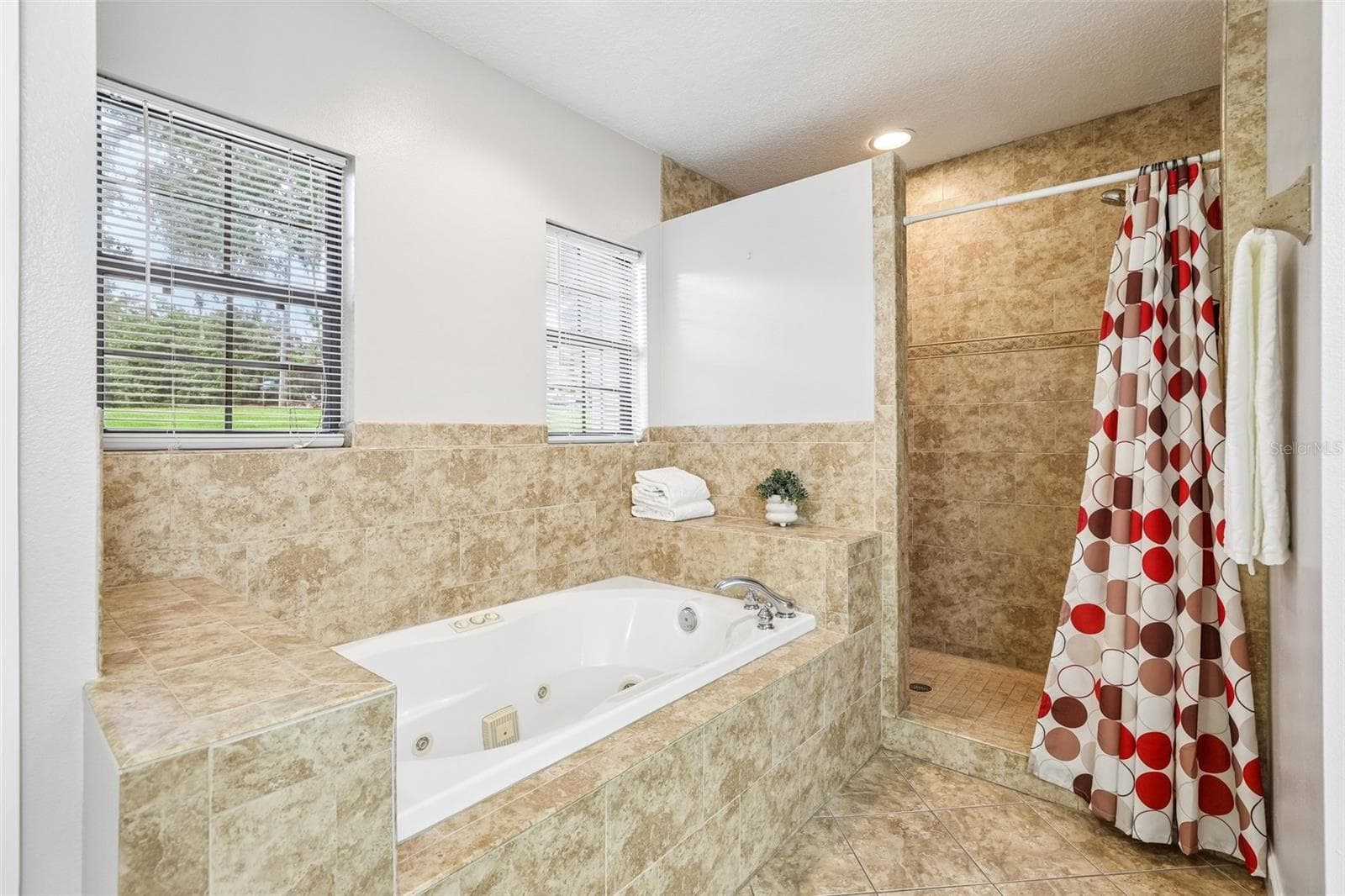 Primary Bath - 1460 GROVE ST, EUSTIS