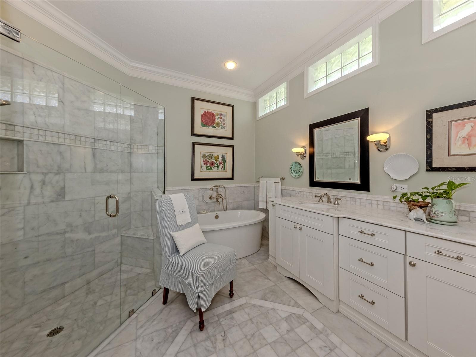 Single Family Residence at 228 VESTAVIA DR, VENICE, photo 23 of 76
