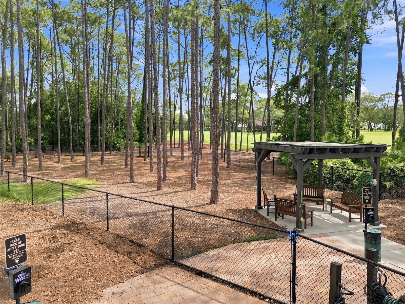 Large & Small Dog parks - 6706 OAK CLUSTER CIR, SPRING HILL