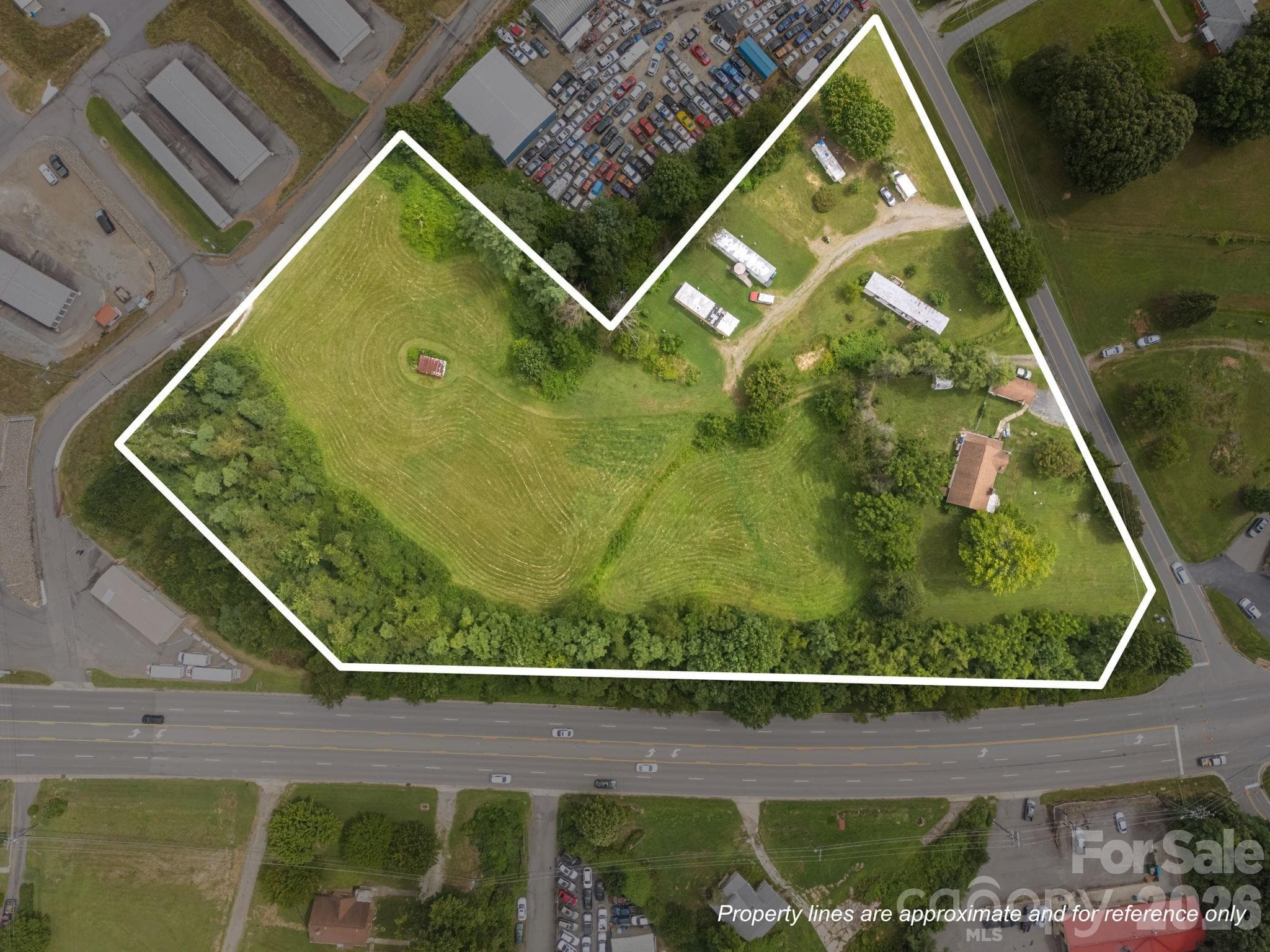 Over 500' frontage New Leicester Hwy - Asheville