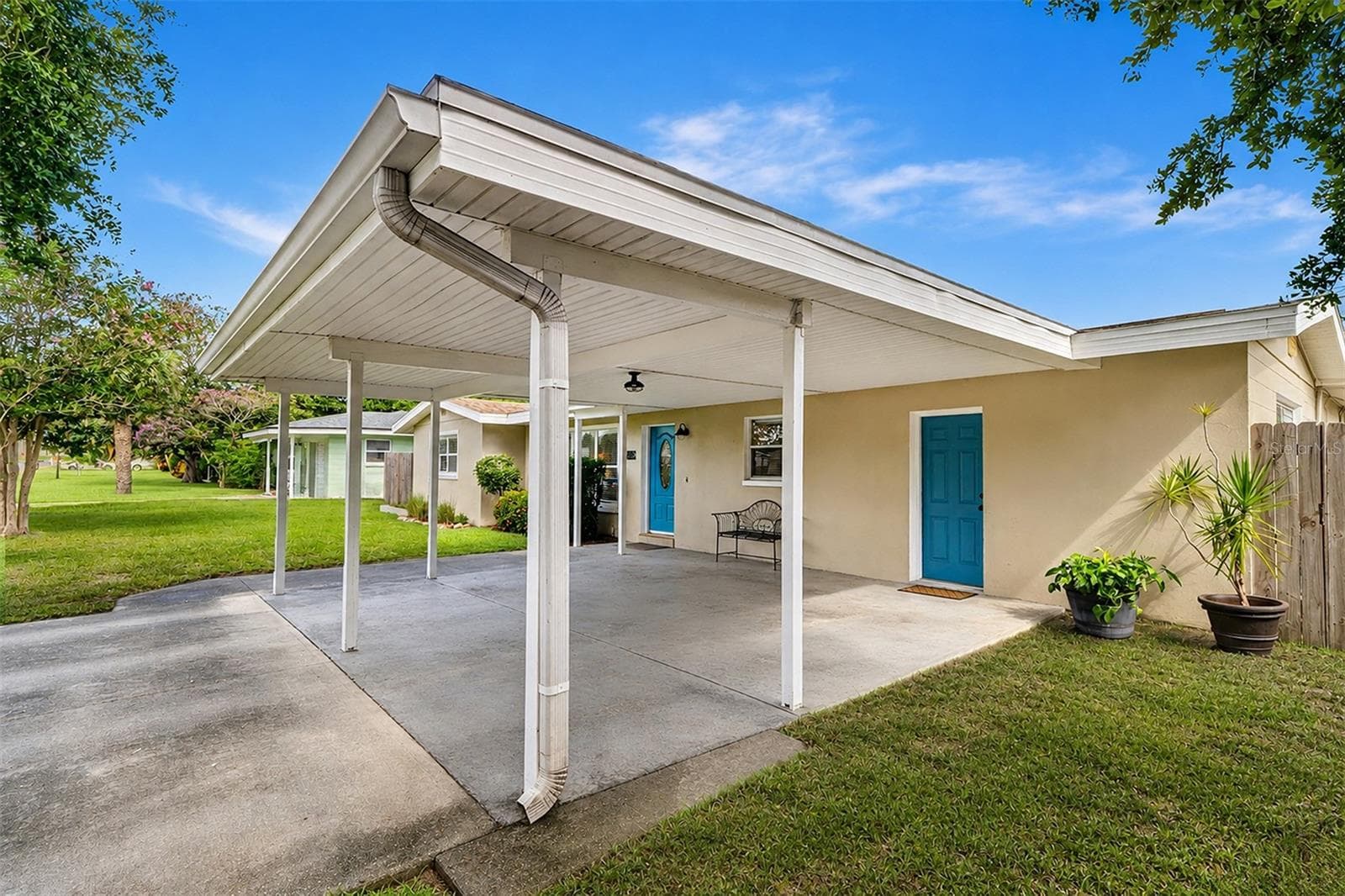 Single Family Residence at 11399 80TH AVE, SEMINOLE, photo 2 of 33