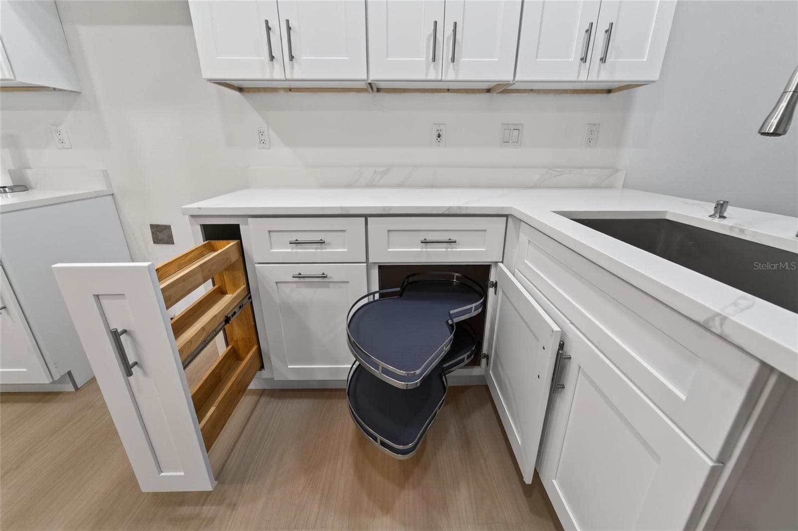 Single Family Residence at 2216 NEW BEDFORD DR, SUN CITY CENTER, photo 28 of 75