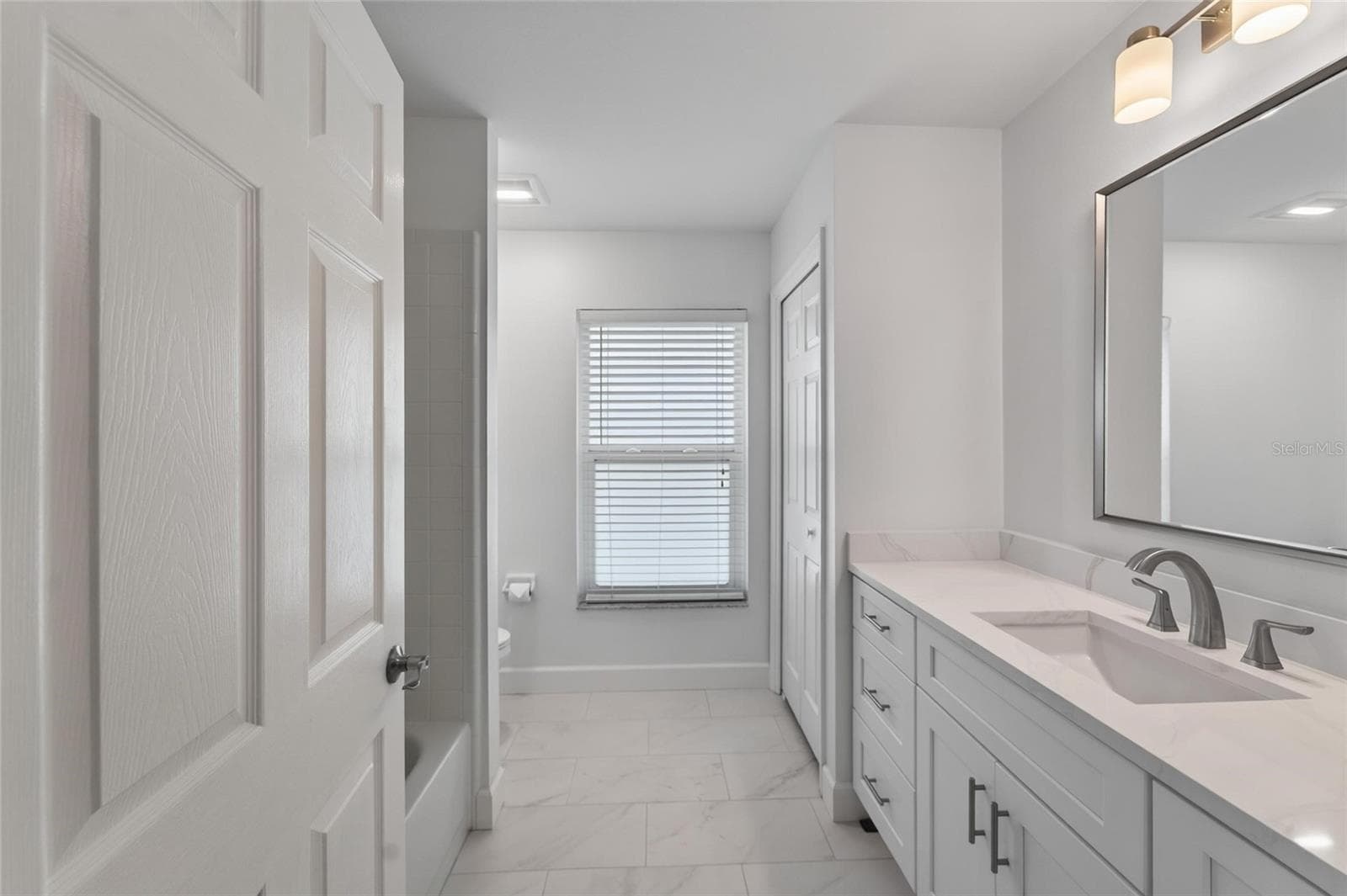 Single Family Residence at 2216 NEW BEDFORD DR, SUN CITY CENTER, photo 37 of 75