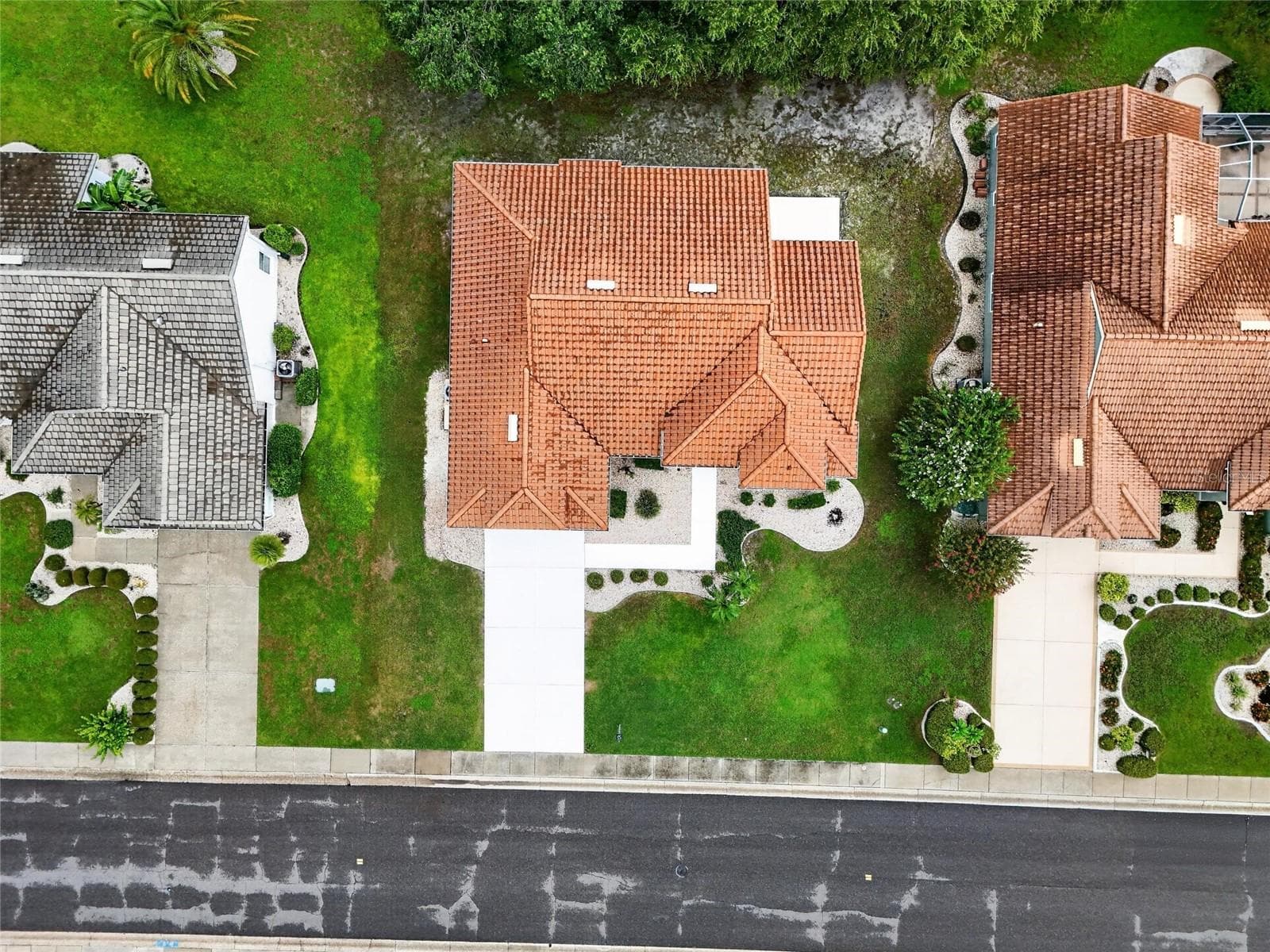 Single Family Residence at 2216 NEW BEDFORD DR, SUN CITY CENTER, photo 54 of 75