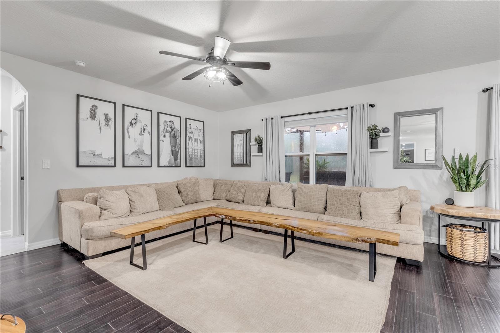Living area - 143 OLD MILL POND RD, EDGEWATER