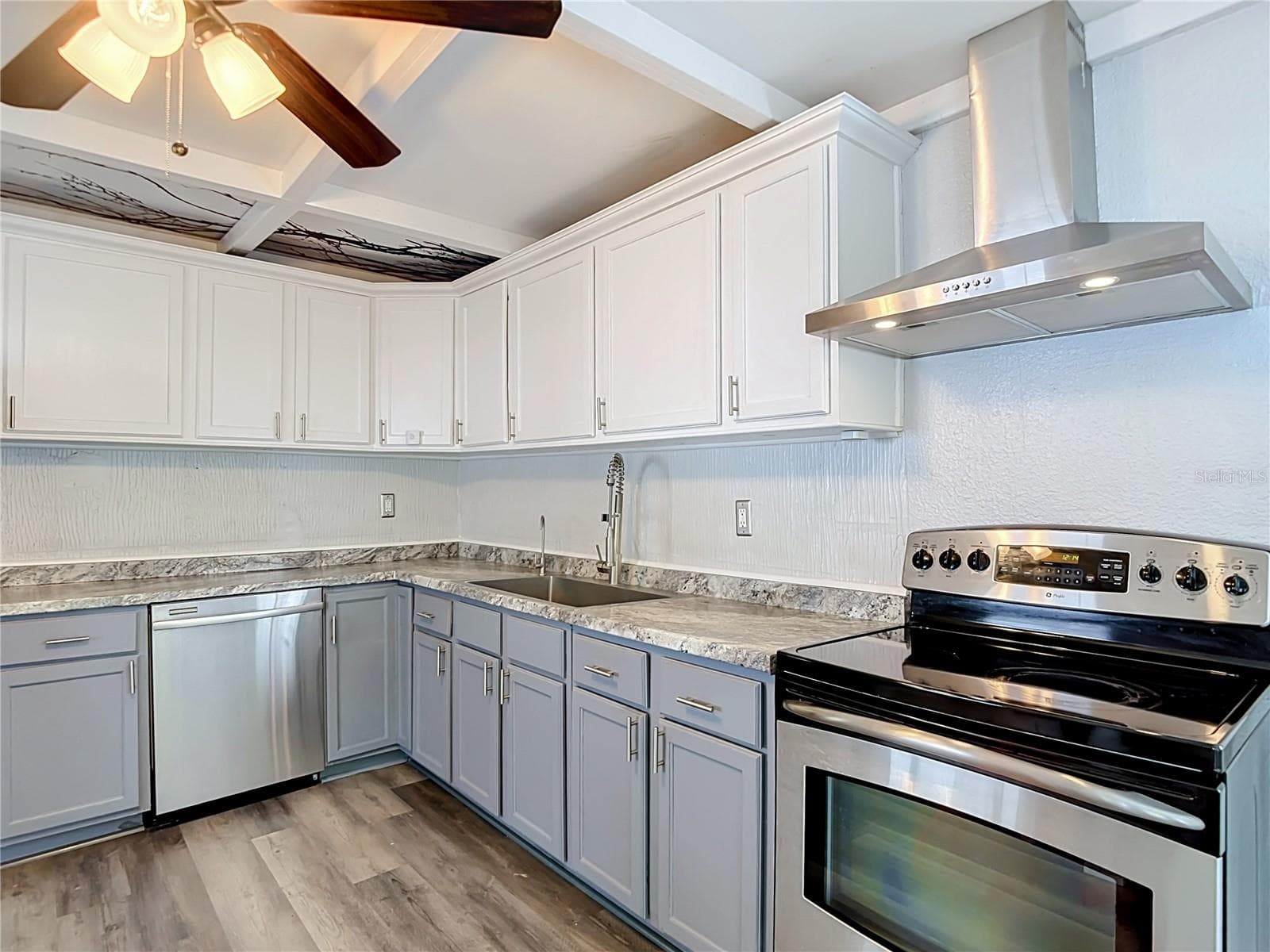 Mobile Home at 14529 WILLIAMS LN, HUDSON, photo 23 of 84