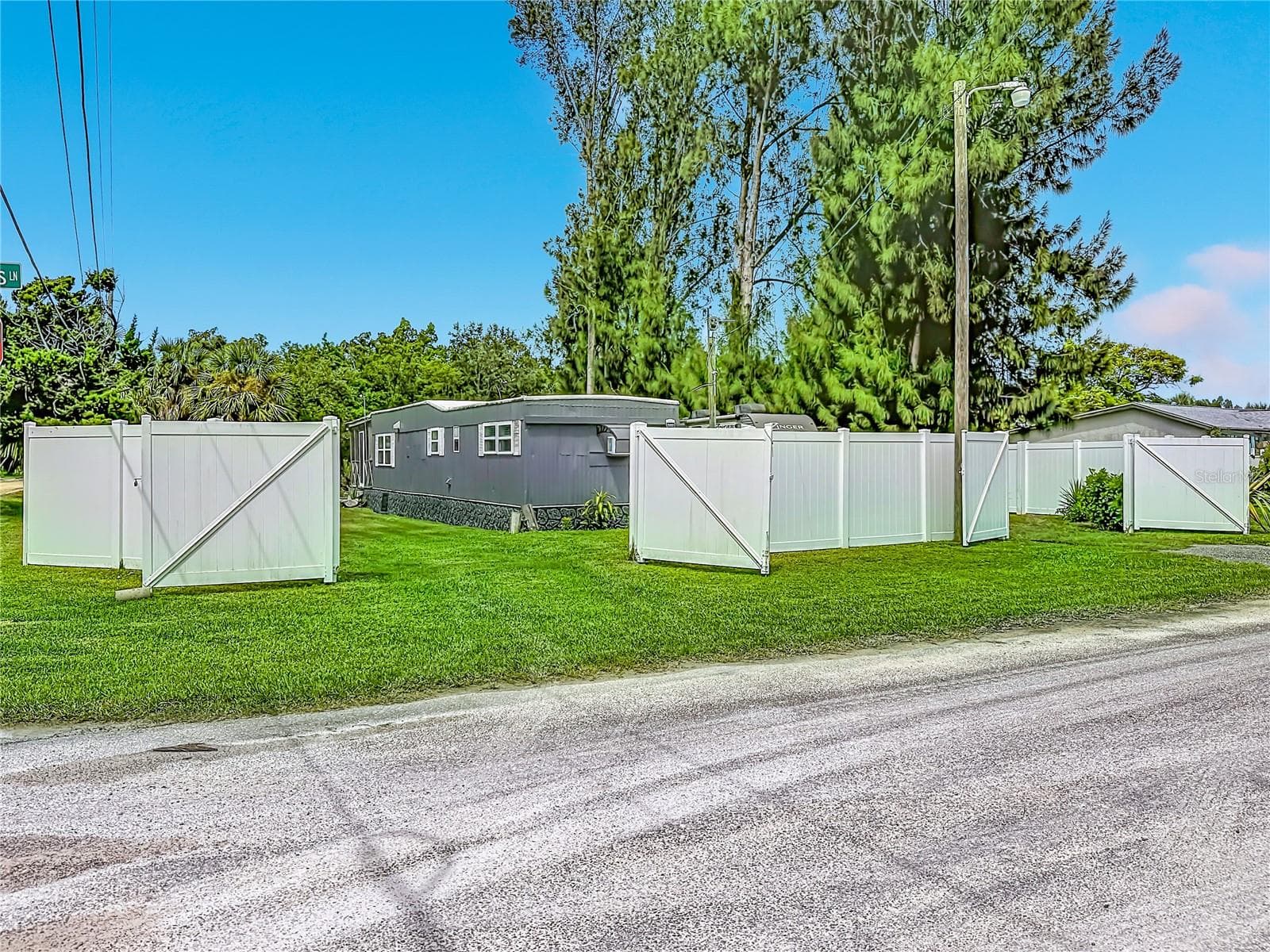 Mobile Home at 14529 WILLIAMS LN, HUDSON, photo 58 of 84