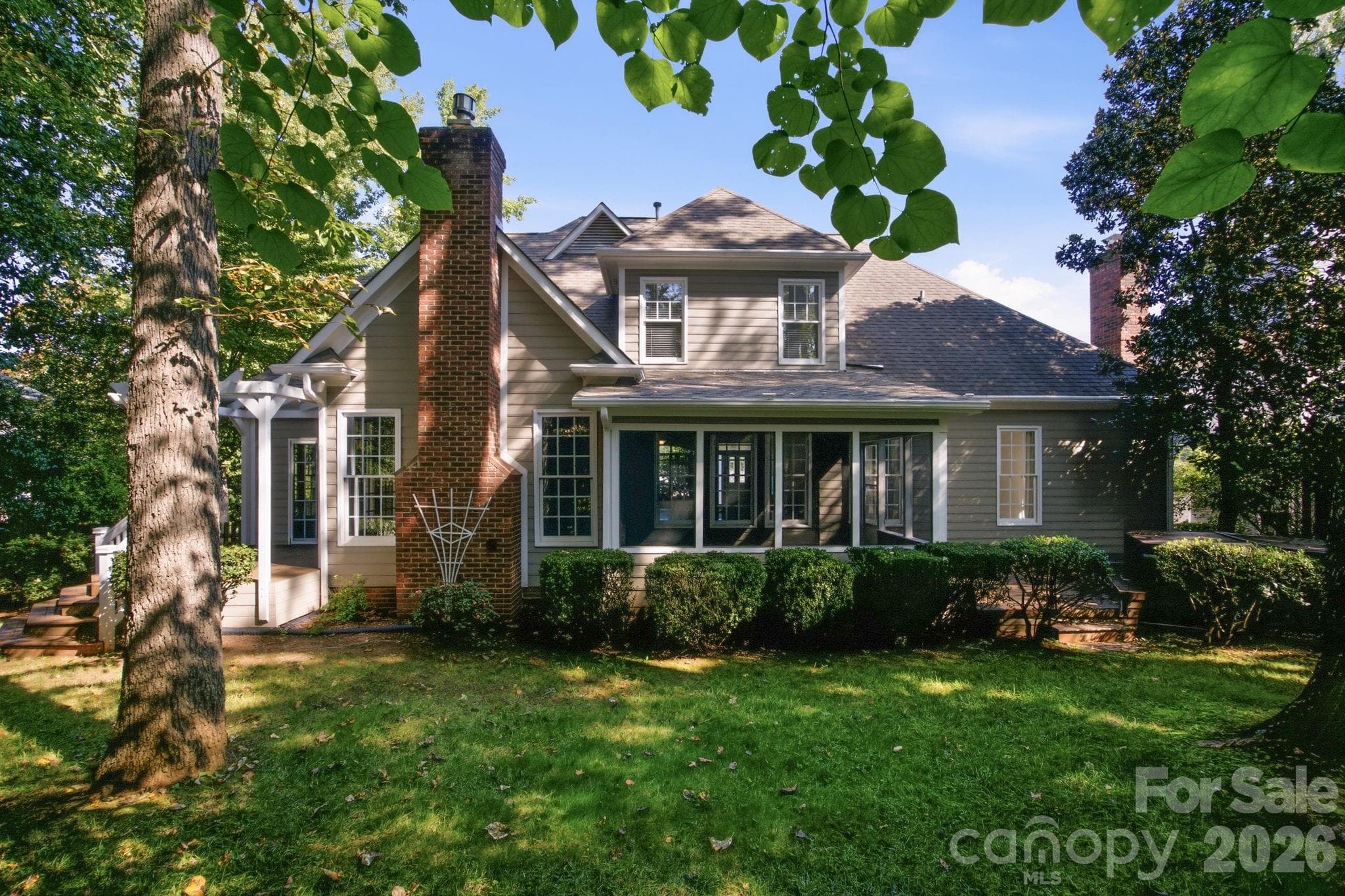 Single Family Residence at 5111 Downing Creek Drive, Charlotte, photo 47 of 48
