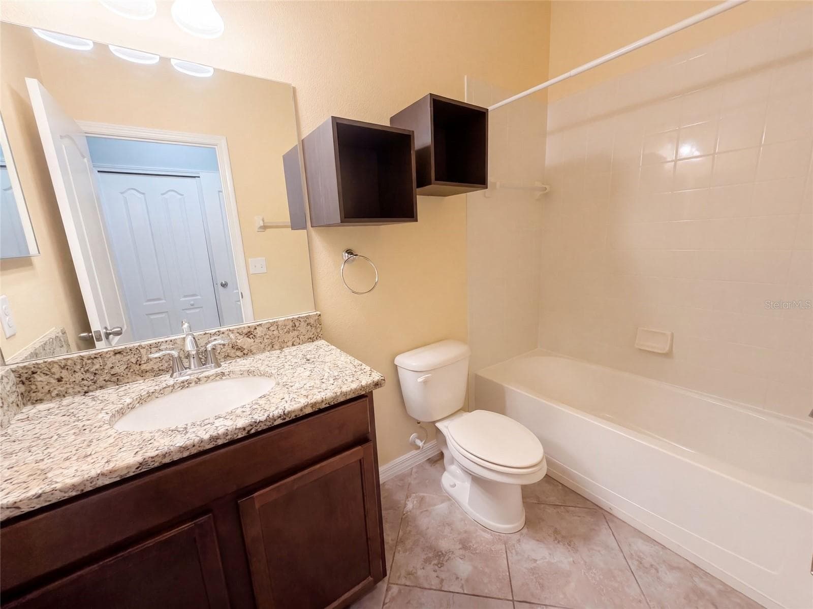 Single Family Residence at 626 TANANA FALL DR, RUSKIN, photo 23 of 36