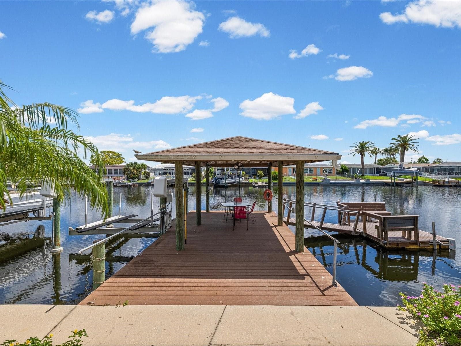 Permanant Covered Dock - 12612 4TH ISLE, HUDSON