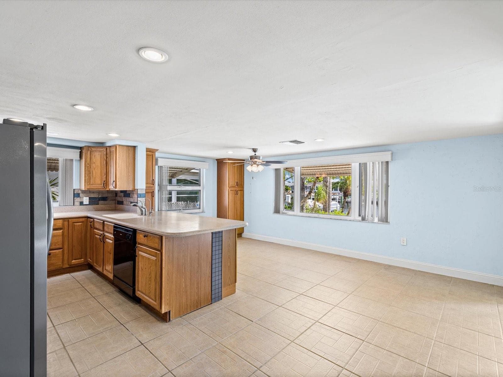 Kitchen - 12612 4TH ISLE, HUDSON