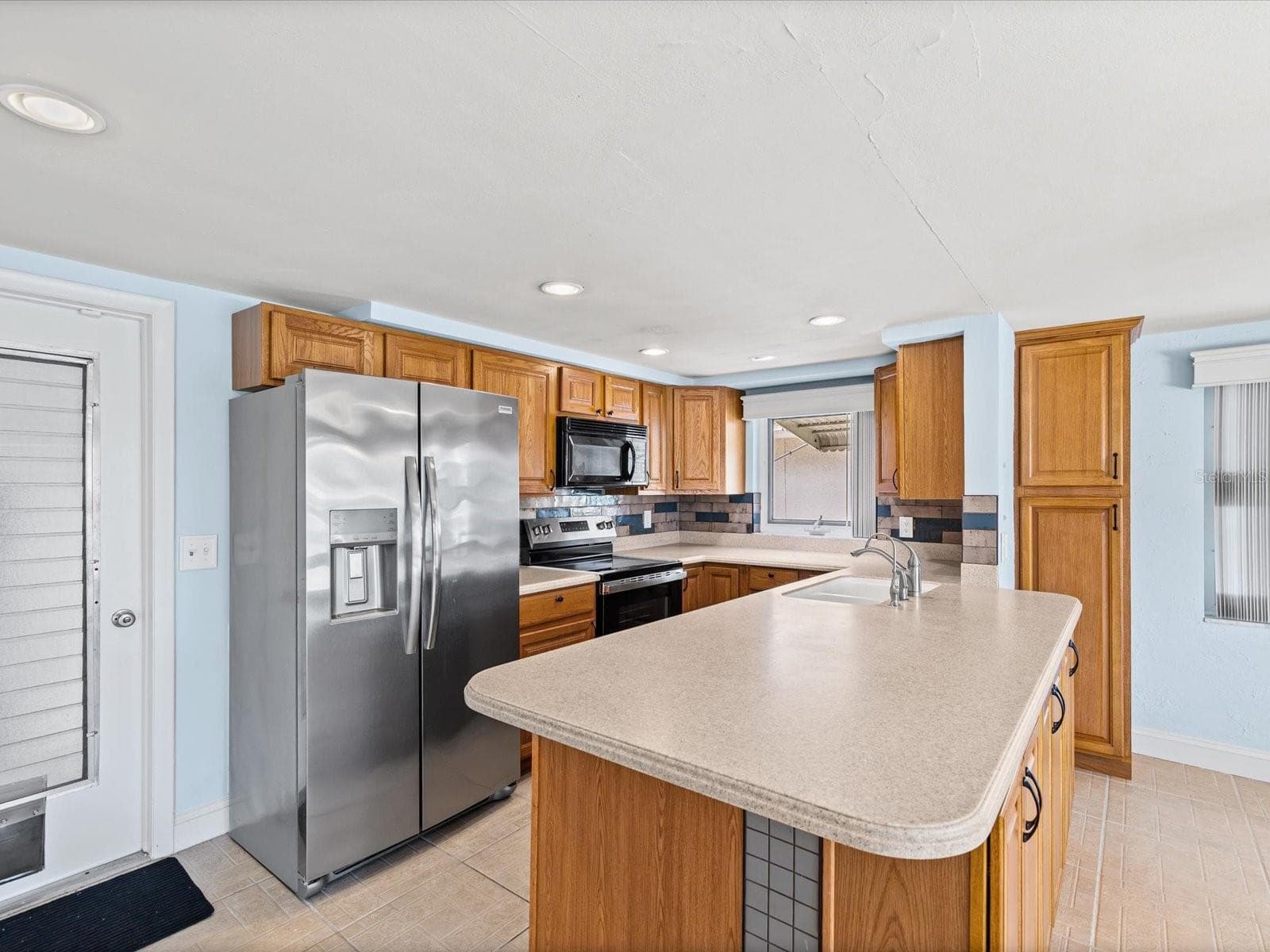 Kitchen - 12612 4TH ISLE, HUDSON