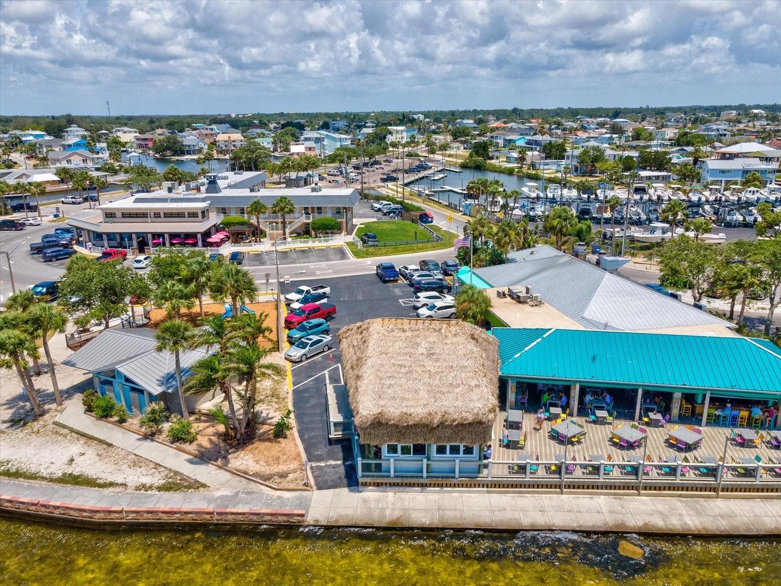 Sam's Beach Bar/Robert J. Strickland Memorial Park - 12612 4TH ISLE, HUDSON