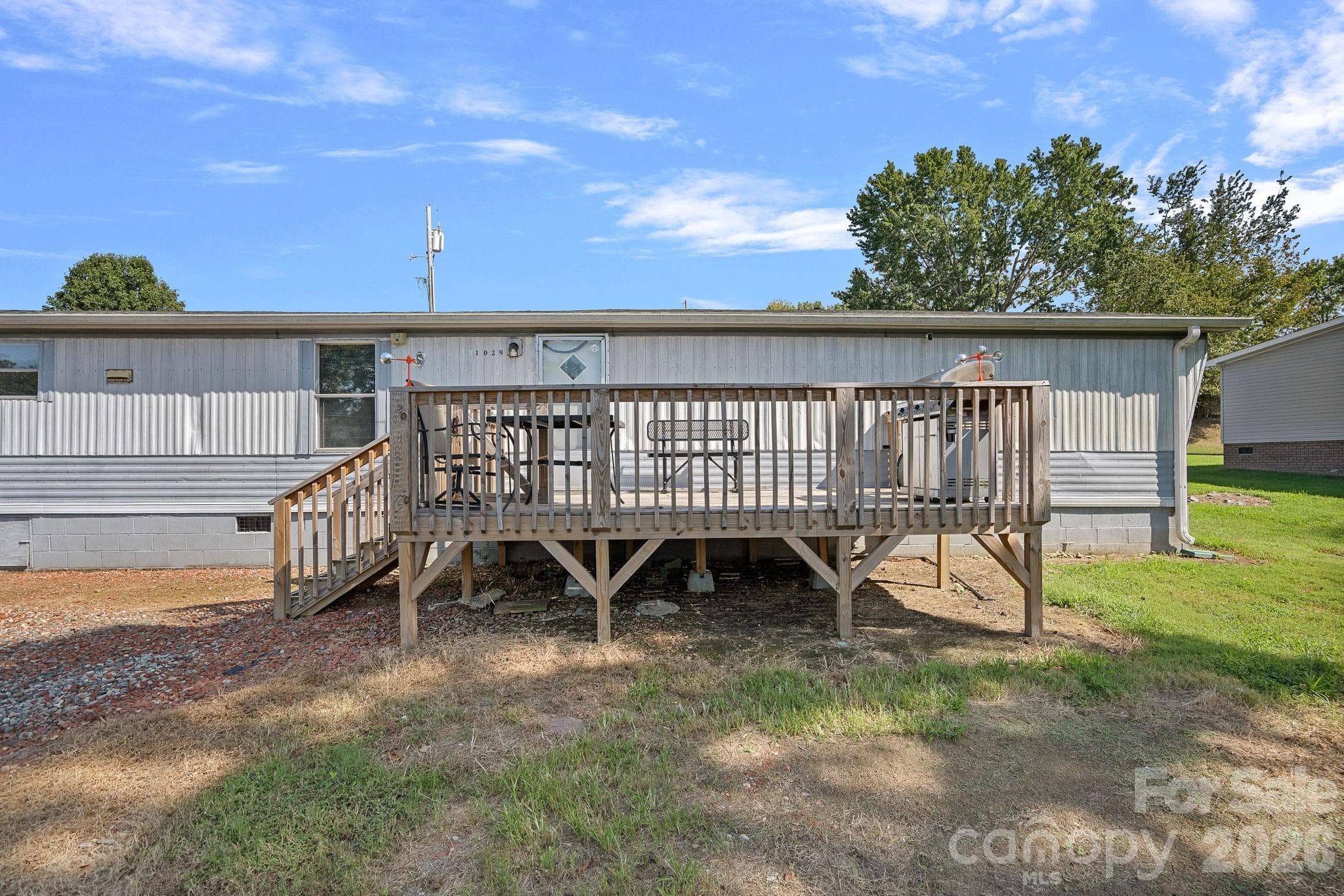 Single Family Residence at 1029 Cy Circle, Concord, photo 2 of 20