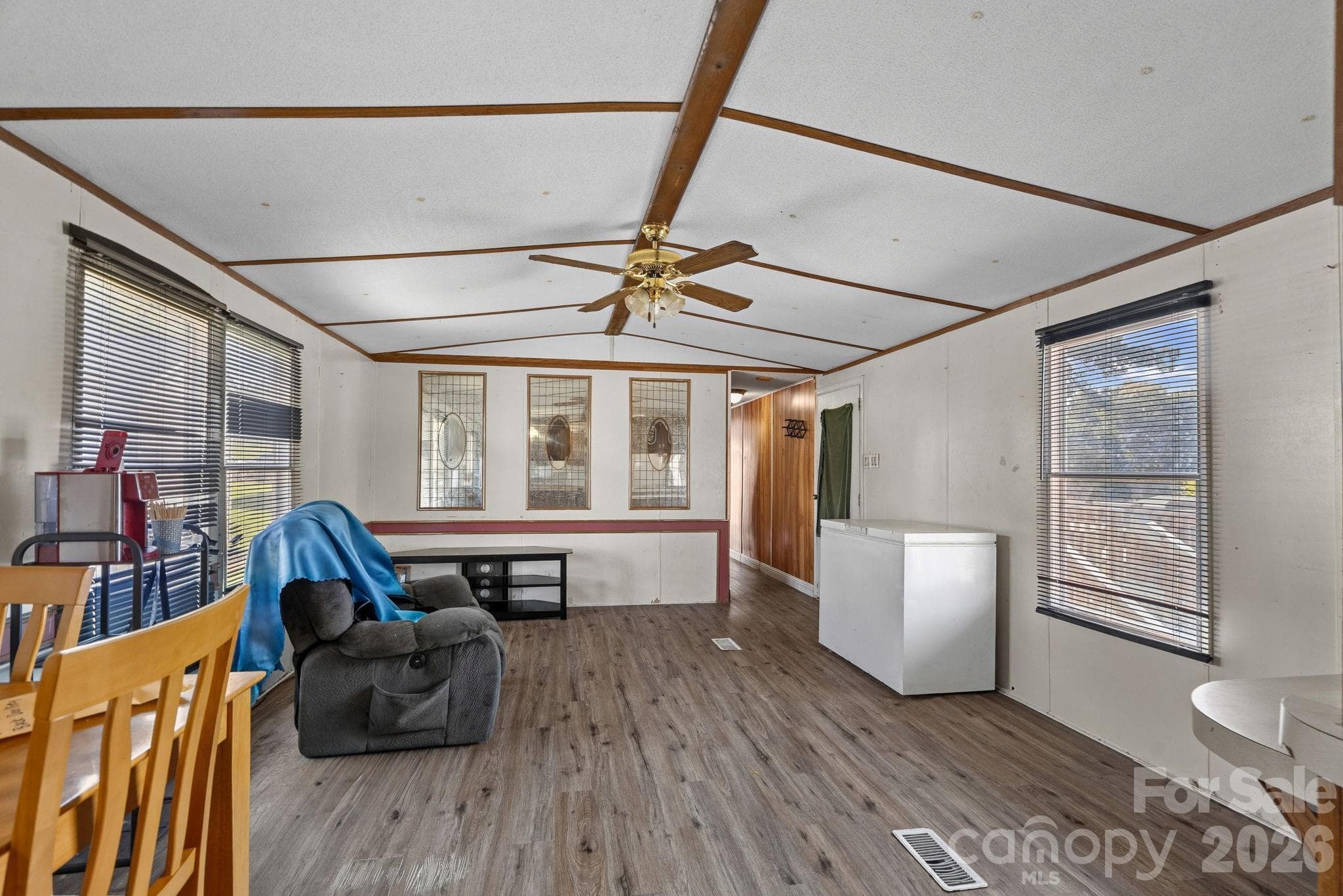 Single Family Residence at 1029 Cy Circle, Concord, photo 4 of 20