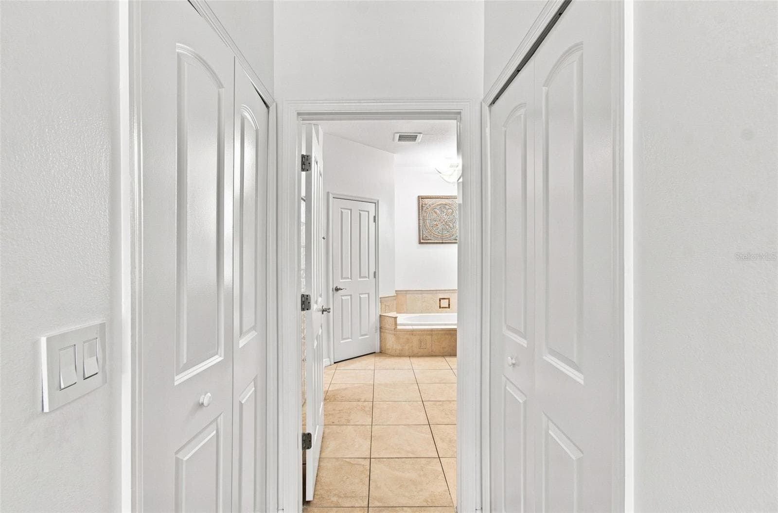 Single Family Residence at 1512 CROOKED STICK DR, VALRICO, photo 21 of 87