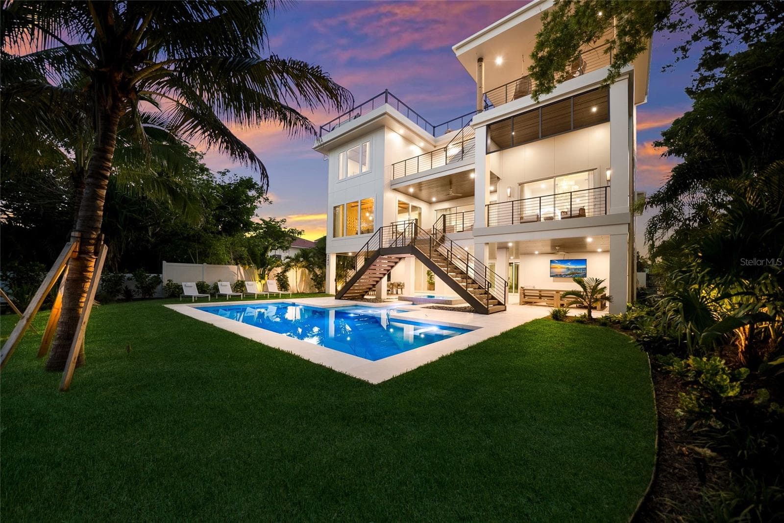 Single Family Residence at 242 LAKEVIEW DR, ANNA MARIA, photo 75 of 90