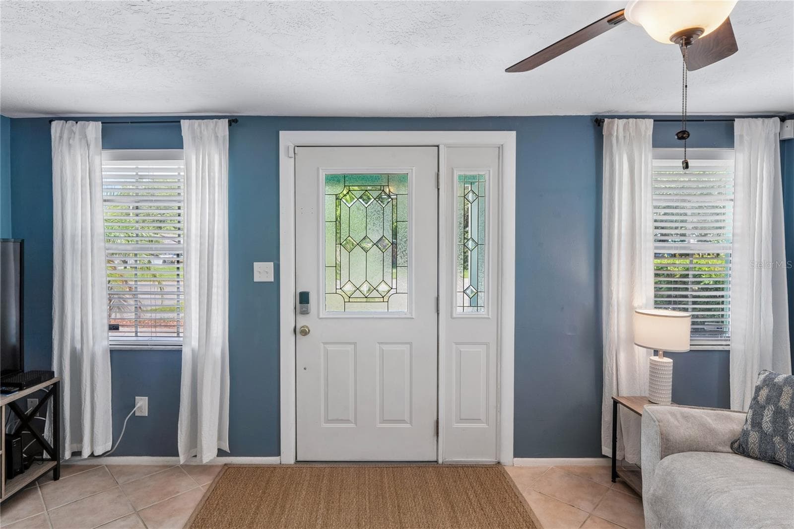 Entrance - 223 N WALTON AVE, TARPON SPRINGS