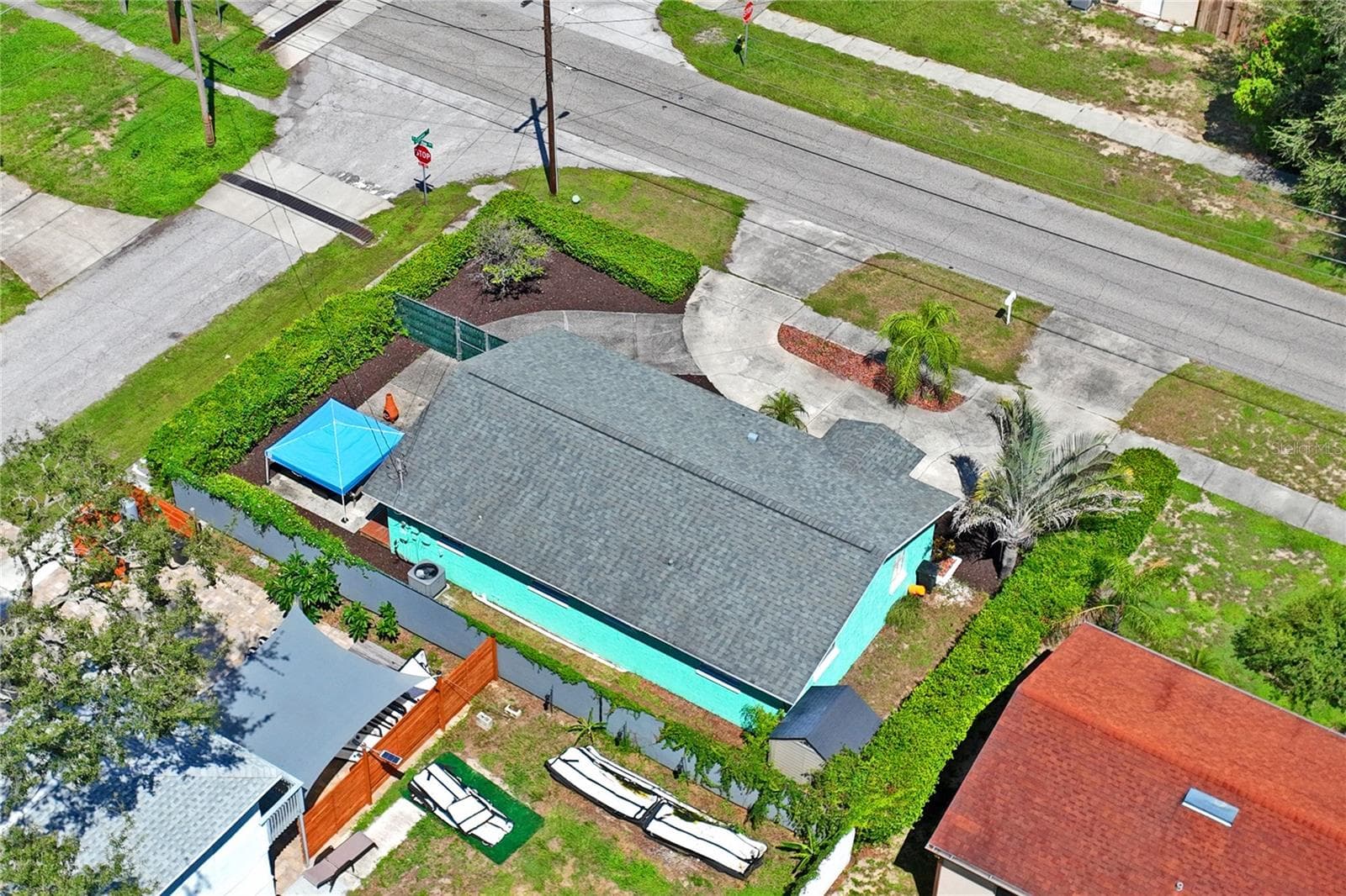 Single Family Residence at 223 N WALTON AVE, TARPON SPRINGS, photo 11 of 48
