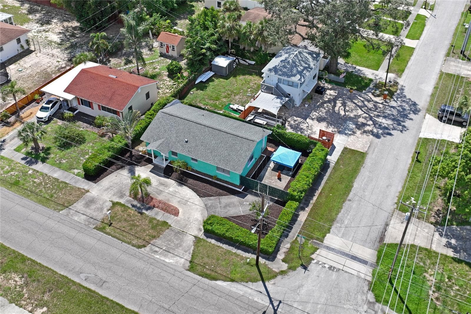 Single Family Residence at 223 N WALTON AVE, TARPON SPRINGS, photo 13 of 48