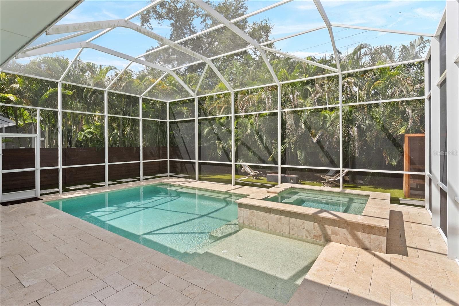 Single Family Residence at 3207 W PAUL AVE, TAMPA, photo 53 of 66