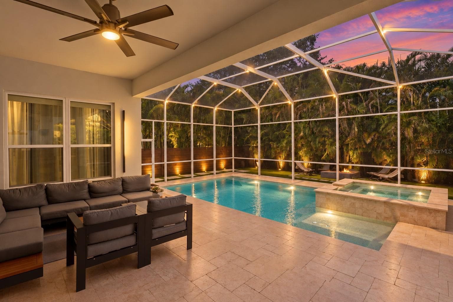 Single Family Residence at 3207 W PAUL AVE, TAMPA, photo 55 of 66