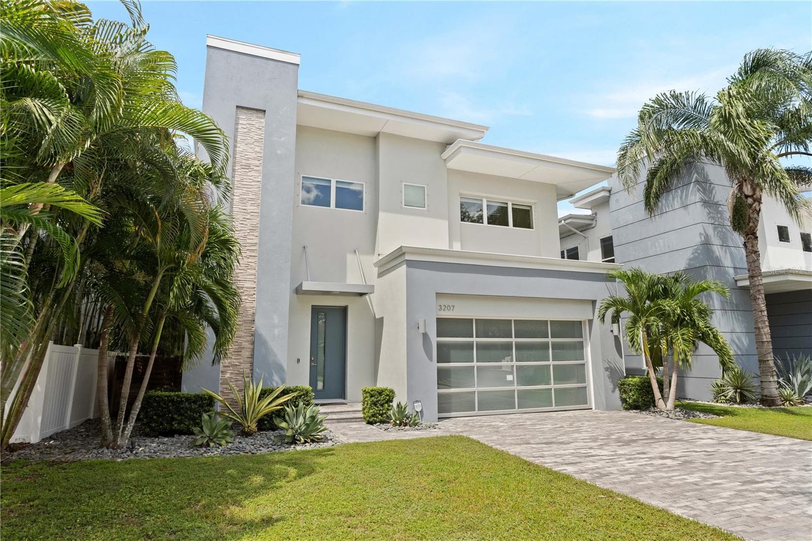 Single Family Residence at 3207 W PAUL AVE, TAMPA, photo 65 of 66