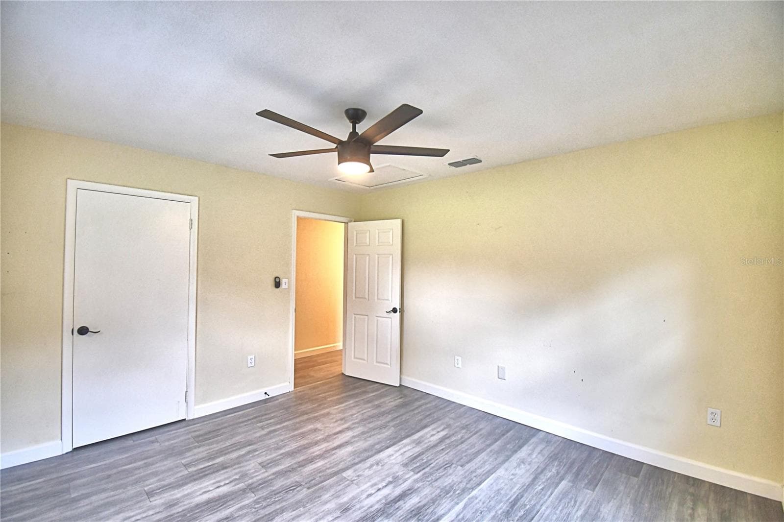 Single Family Residence at 3225 OAKLAND RD N, LAKELAND, photo 38 of 64