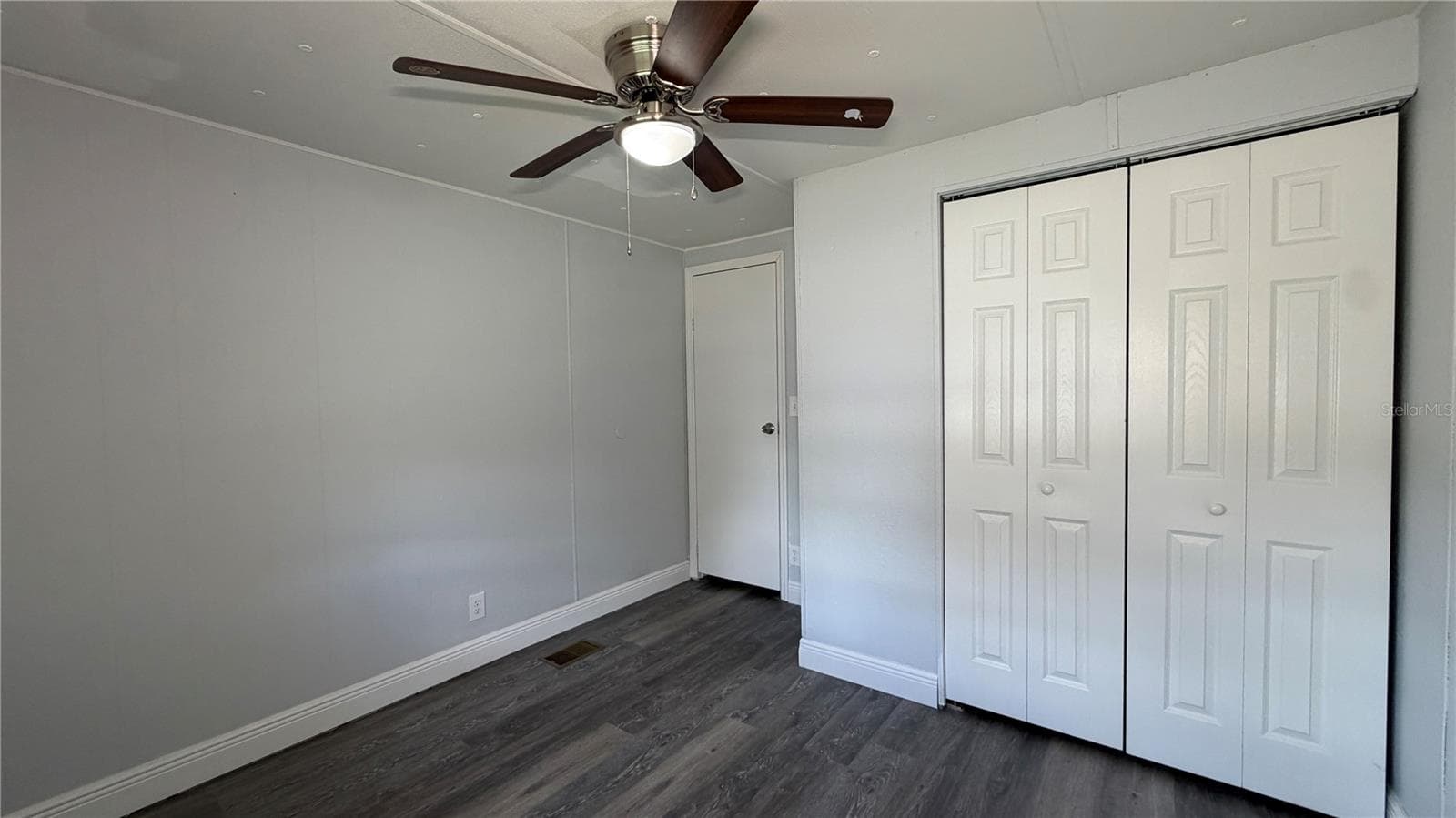 Manufactured Home at 2310 LAKOTA LN, ST CLOUD, photo 23 of 35