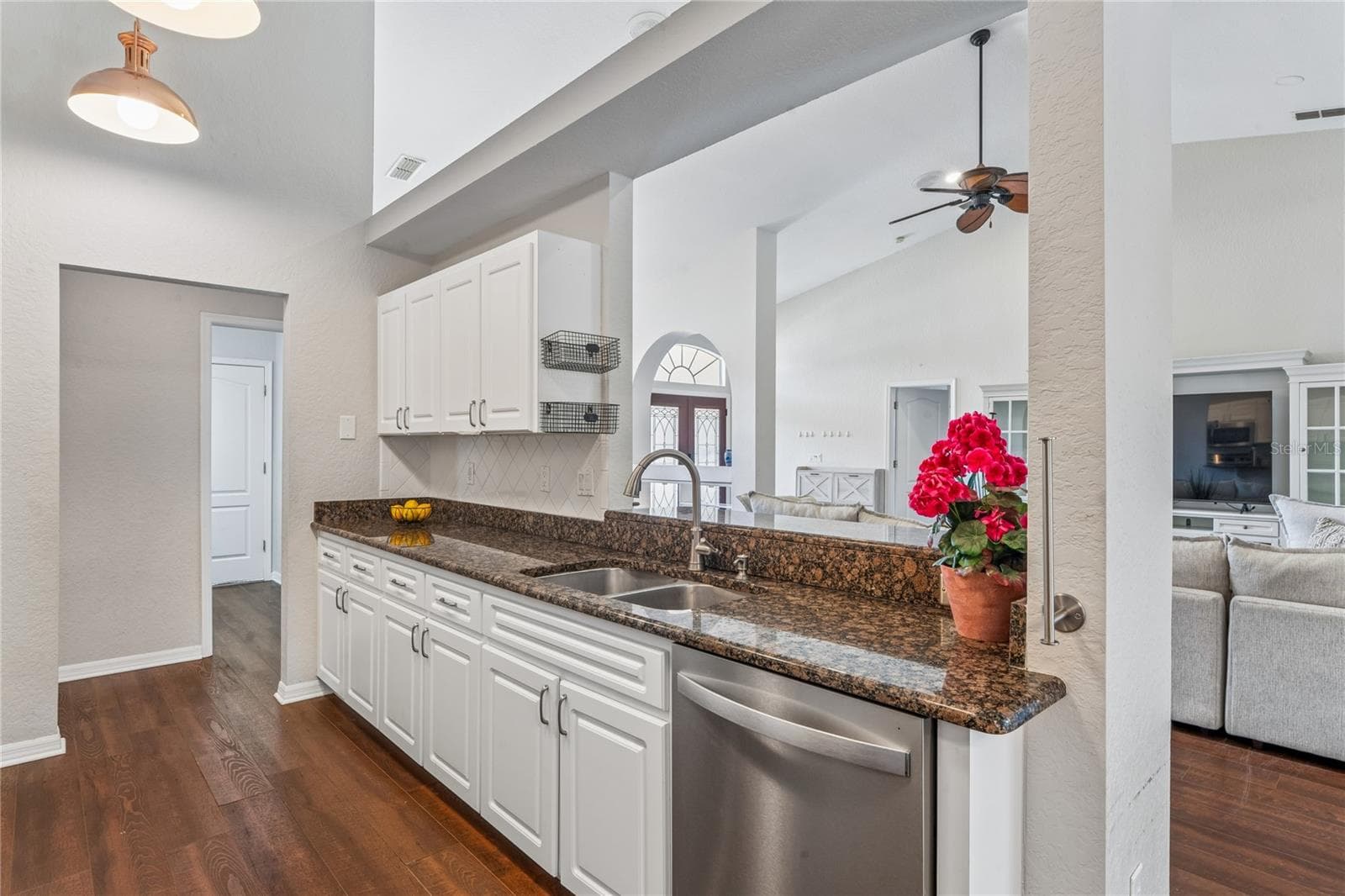 Single Family Residence at 23218 CYPRESS TRAIL DR, LUTZ, photo 12 of 78