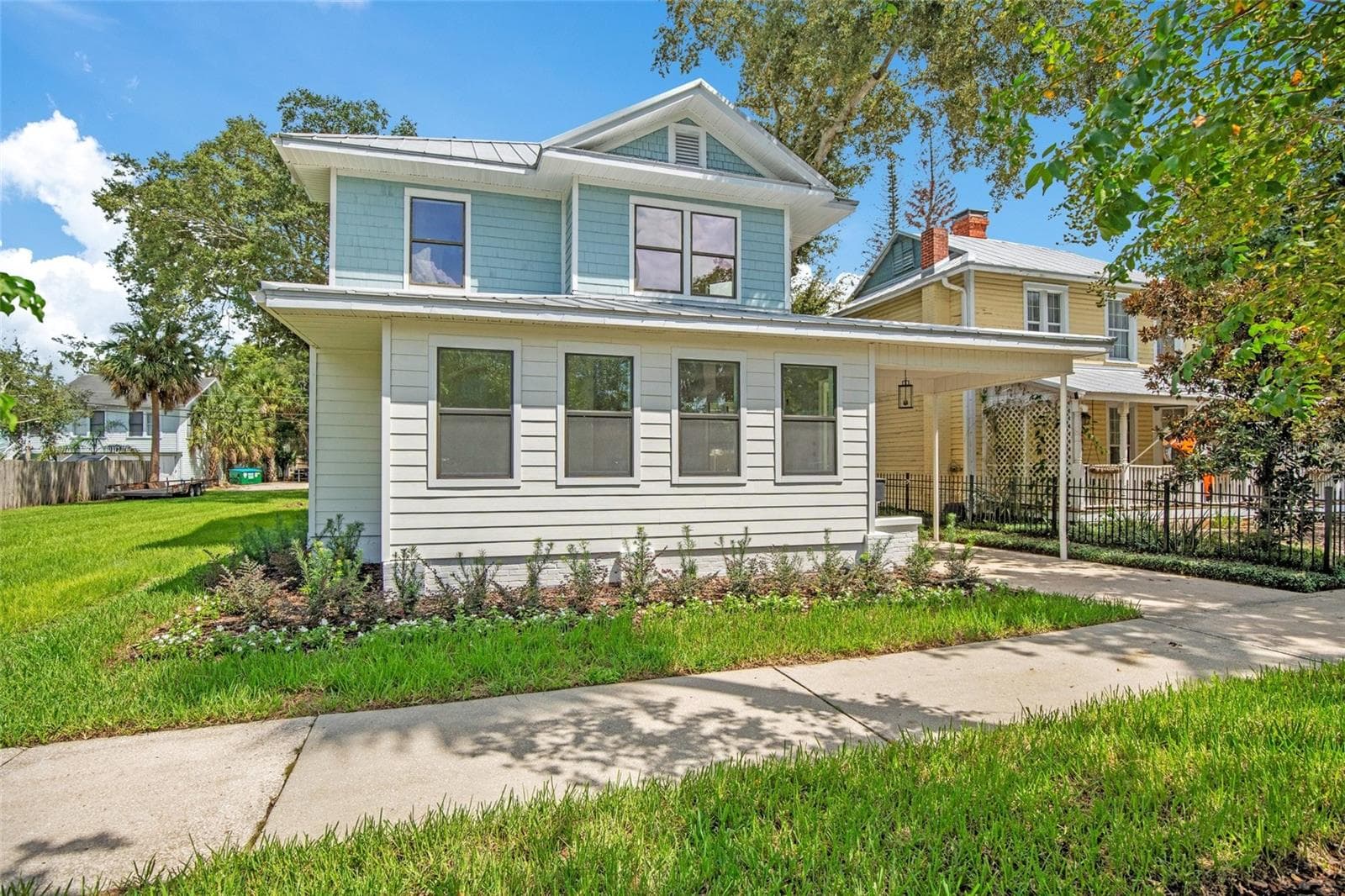 Single Family Residence at 315 MAGNOLIA AVE, SANFORD, photo 2 of 50