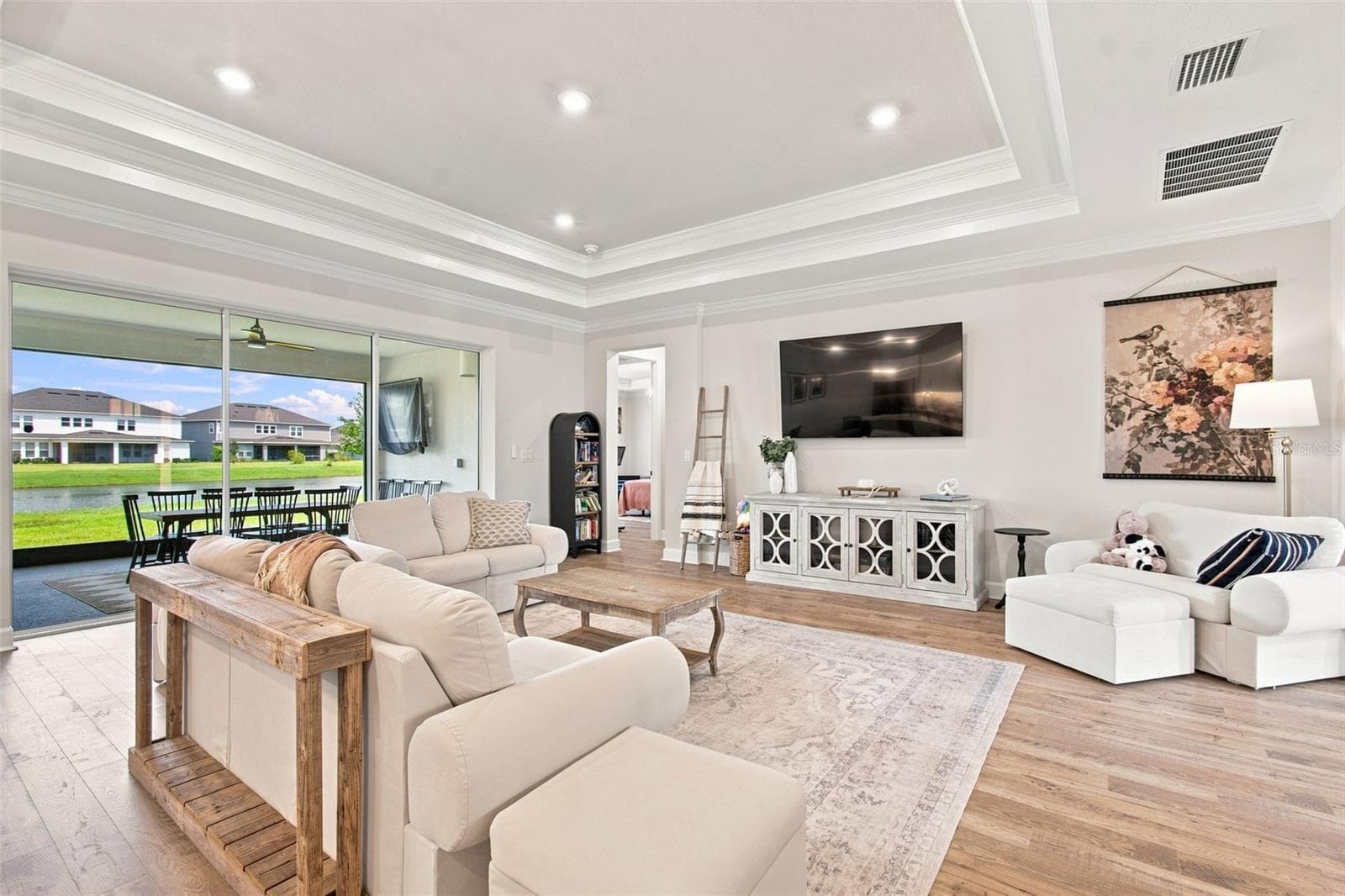 Single Family Residence at 33933 ANCHOR LIGHT LN, WESLEY CHAPEL, photo 23 of 99