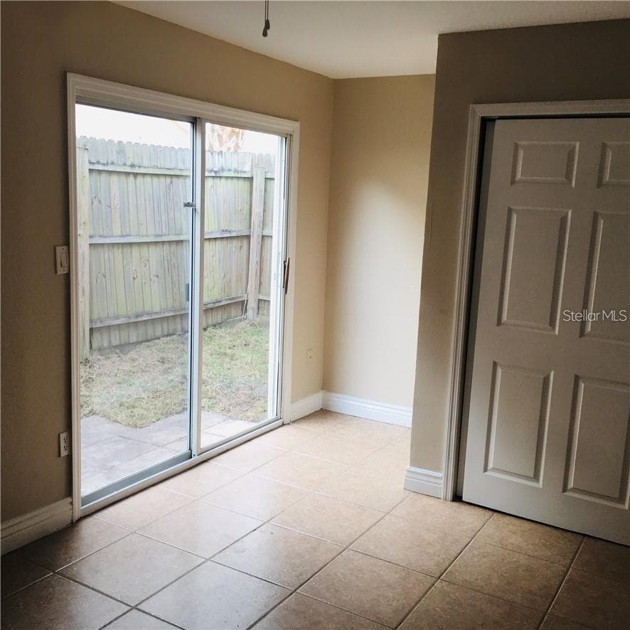 Townhouse at 442 HEMLOCK ST, ALTAMONTE SPRINGS, photo 7 of 13