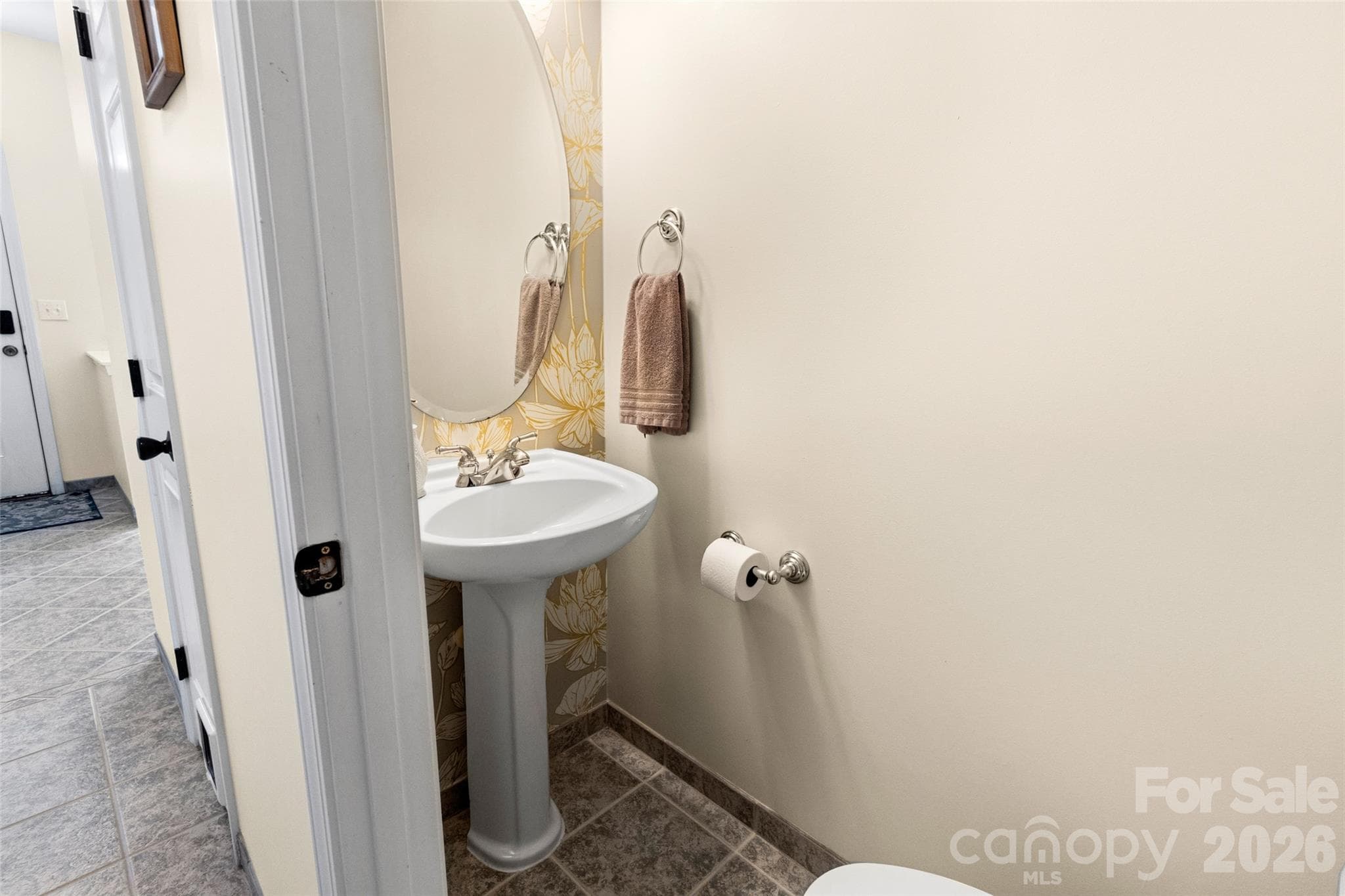 Townhouse at 4001 Waterside Lane, Cramerton, photo 16 of 34