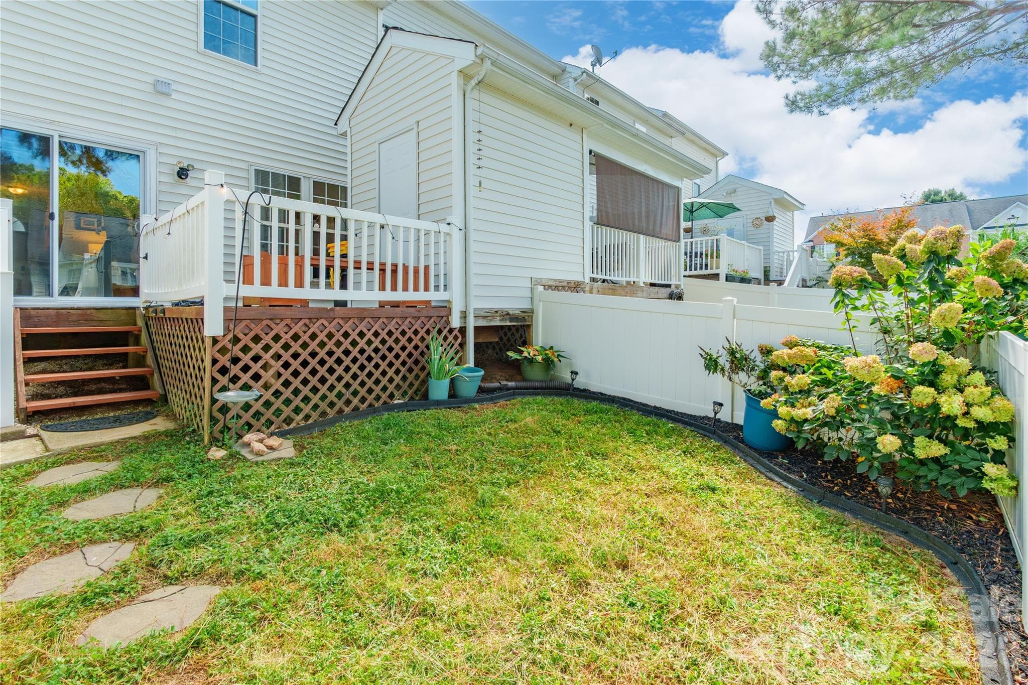 Townhouse at 4001 Waterside Lane, Cramerton, photo 30 of 34