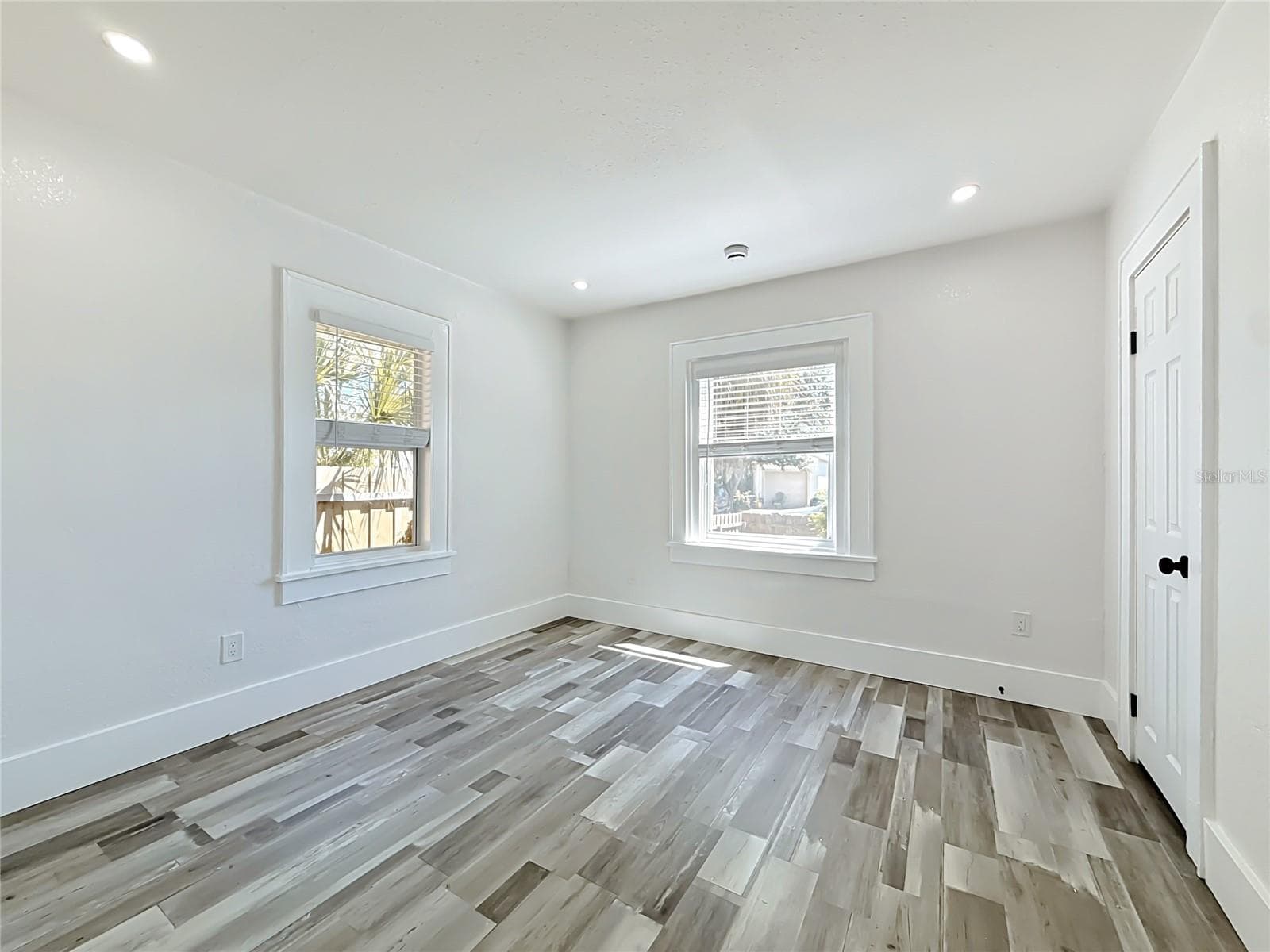 Single Family Residence at 1435 PRESCOTT ST S, ST PETERSBURG, photo 14 of 35