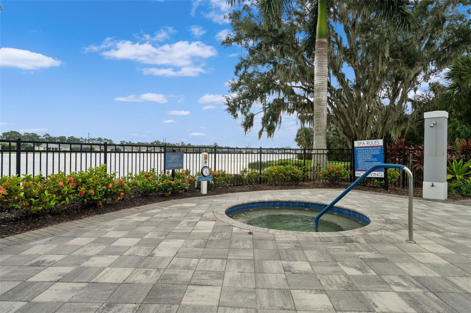 Single Family Residence at 7735 RIDGELAKE CIR, BRADENTON, photo 54 of 55