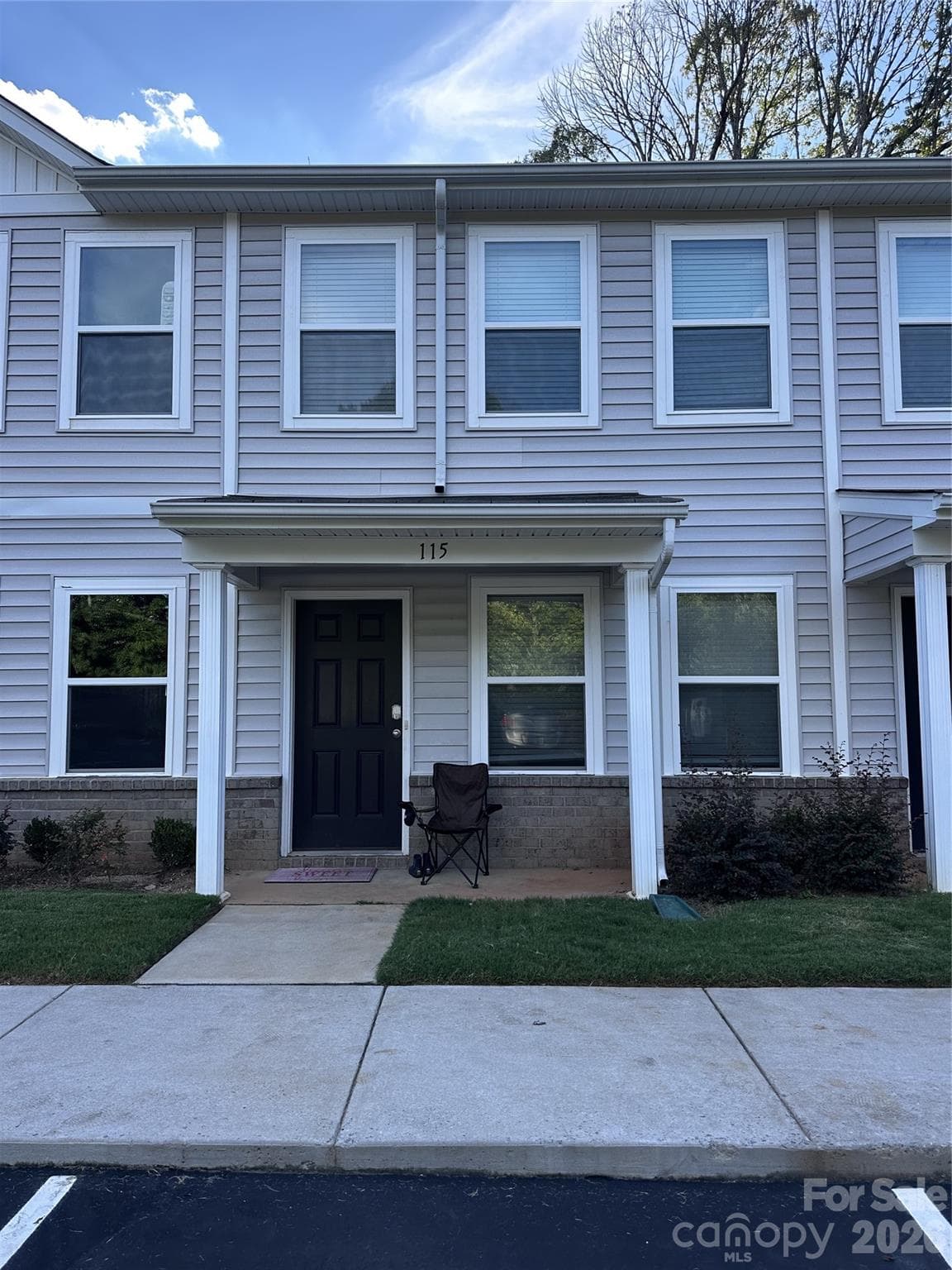 115 Villa Lane